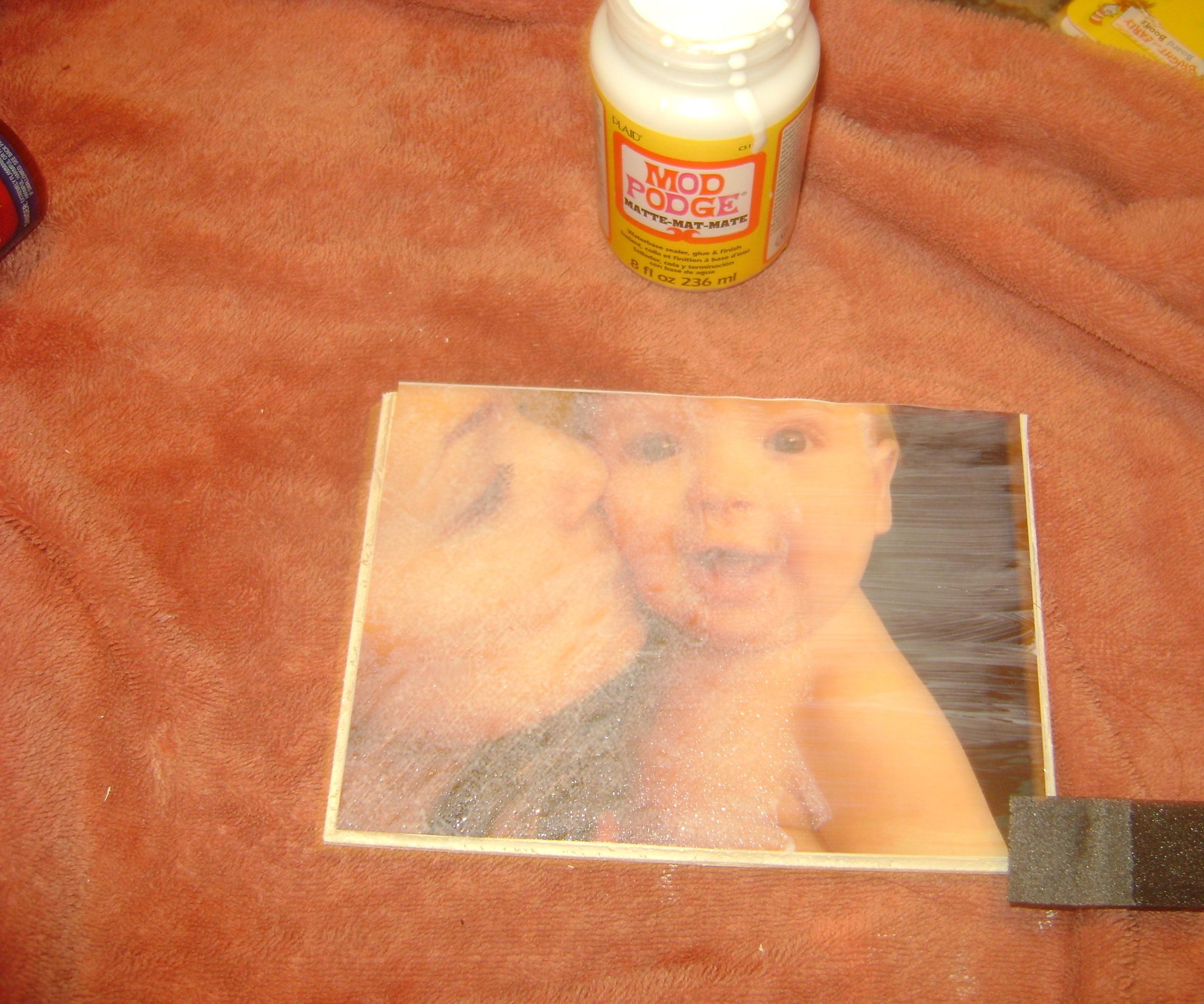 How to Make a Wooden Canvas Picture