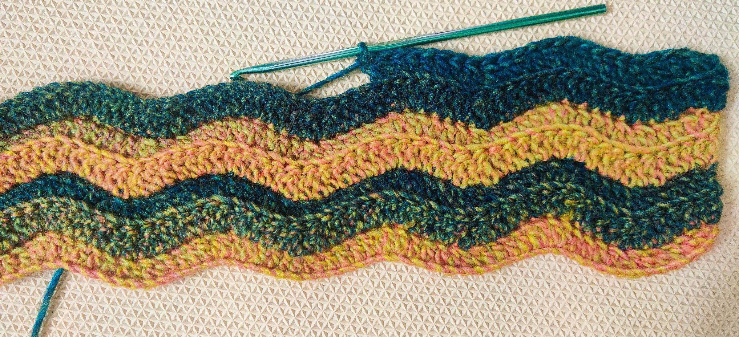 Crochet Ridged Rainbow Ripple Blanket : 5 Steps (with Pictures ...