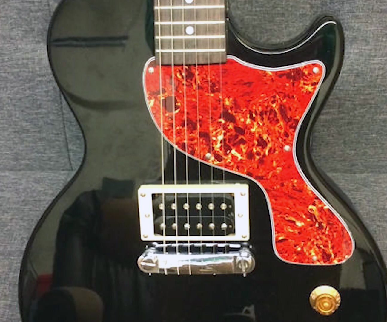 Make a DIY Custom Guitar Pickguard