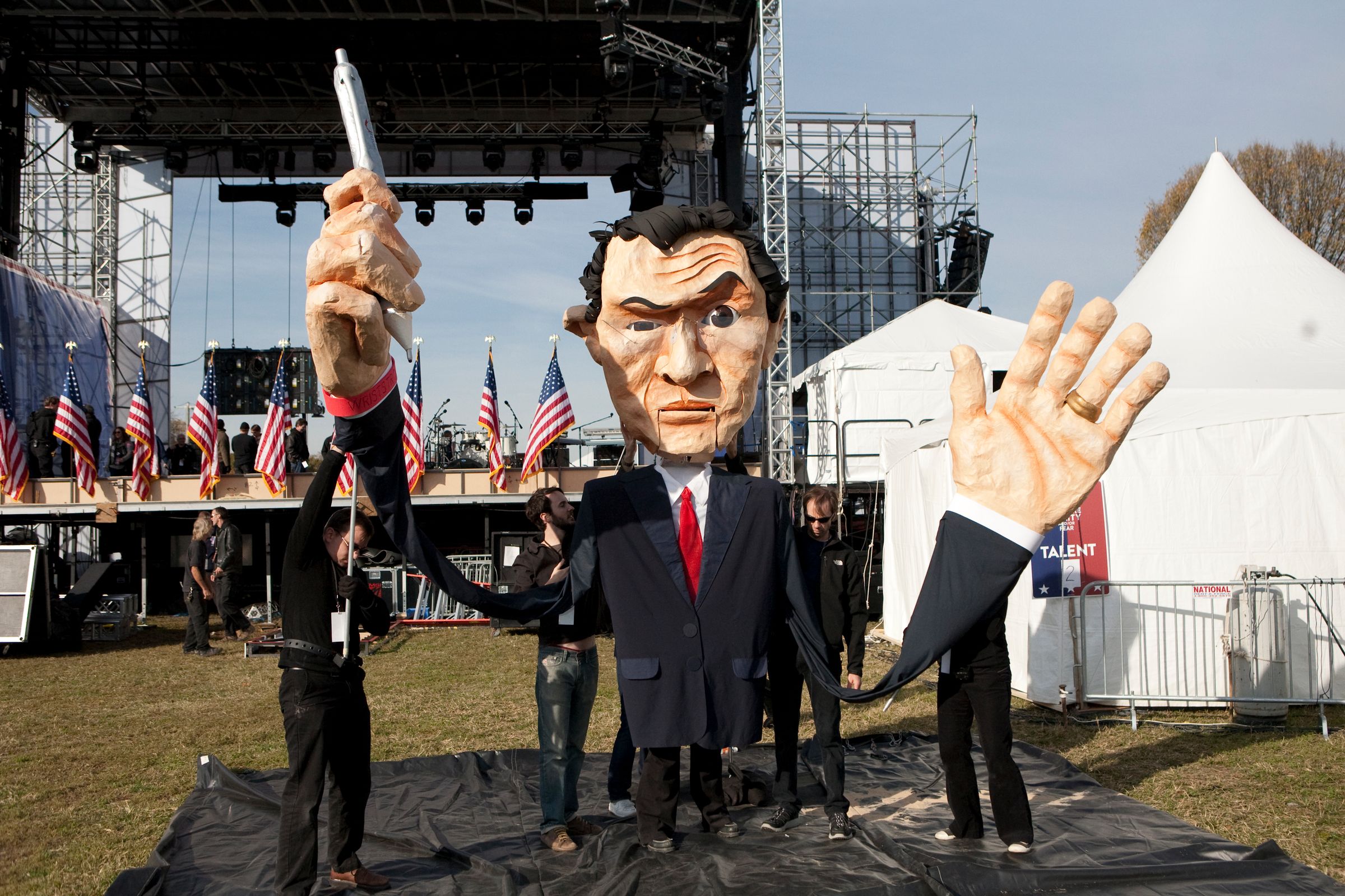 Creating a Giant Pageant Puppet