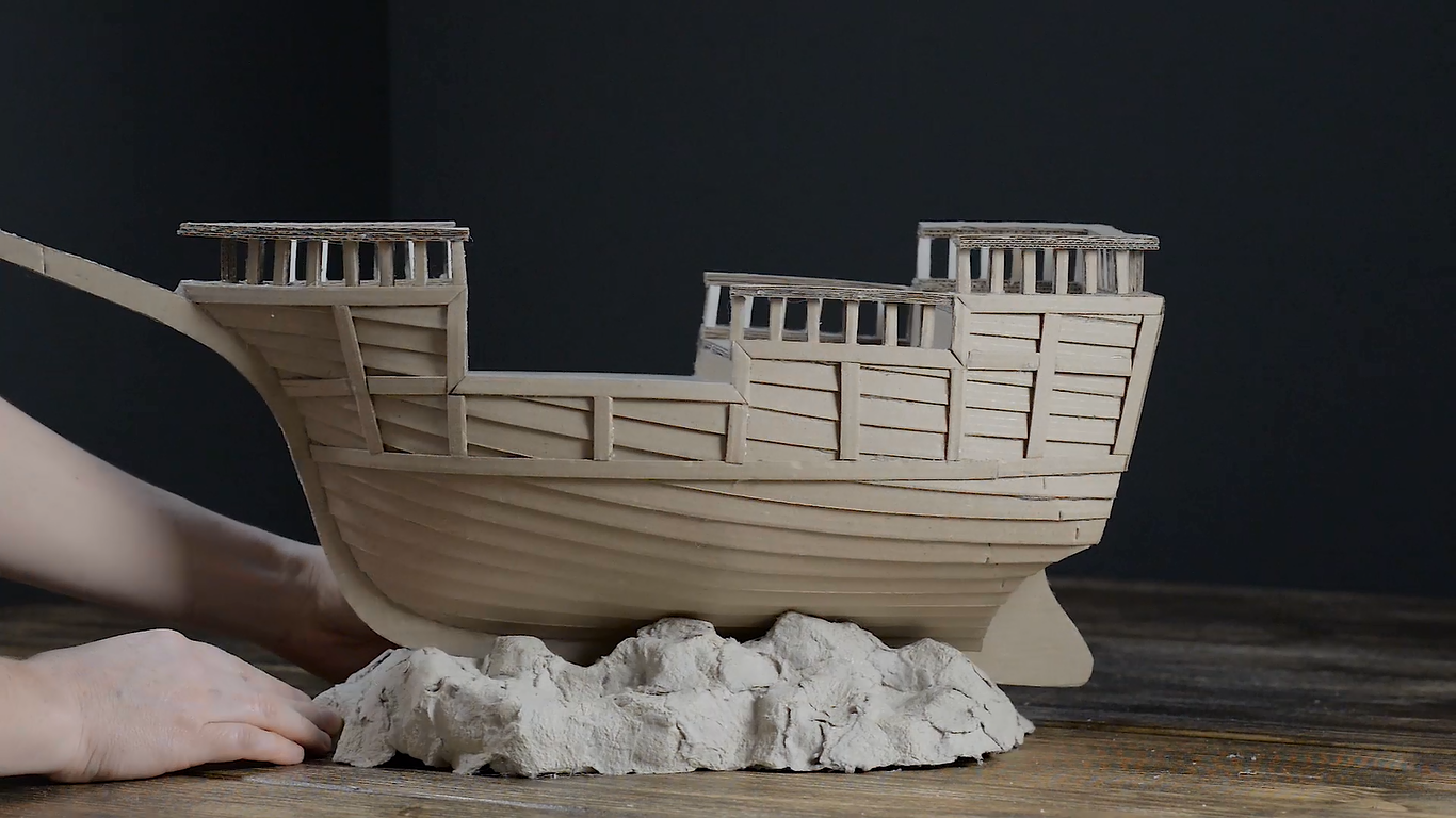 Мод сделать корабль. Плот кон тики. Корабль из дерева. Макет кораблика из дерева. Деревянные модели кораблей.