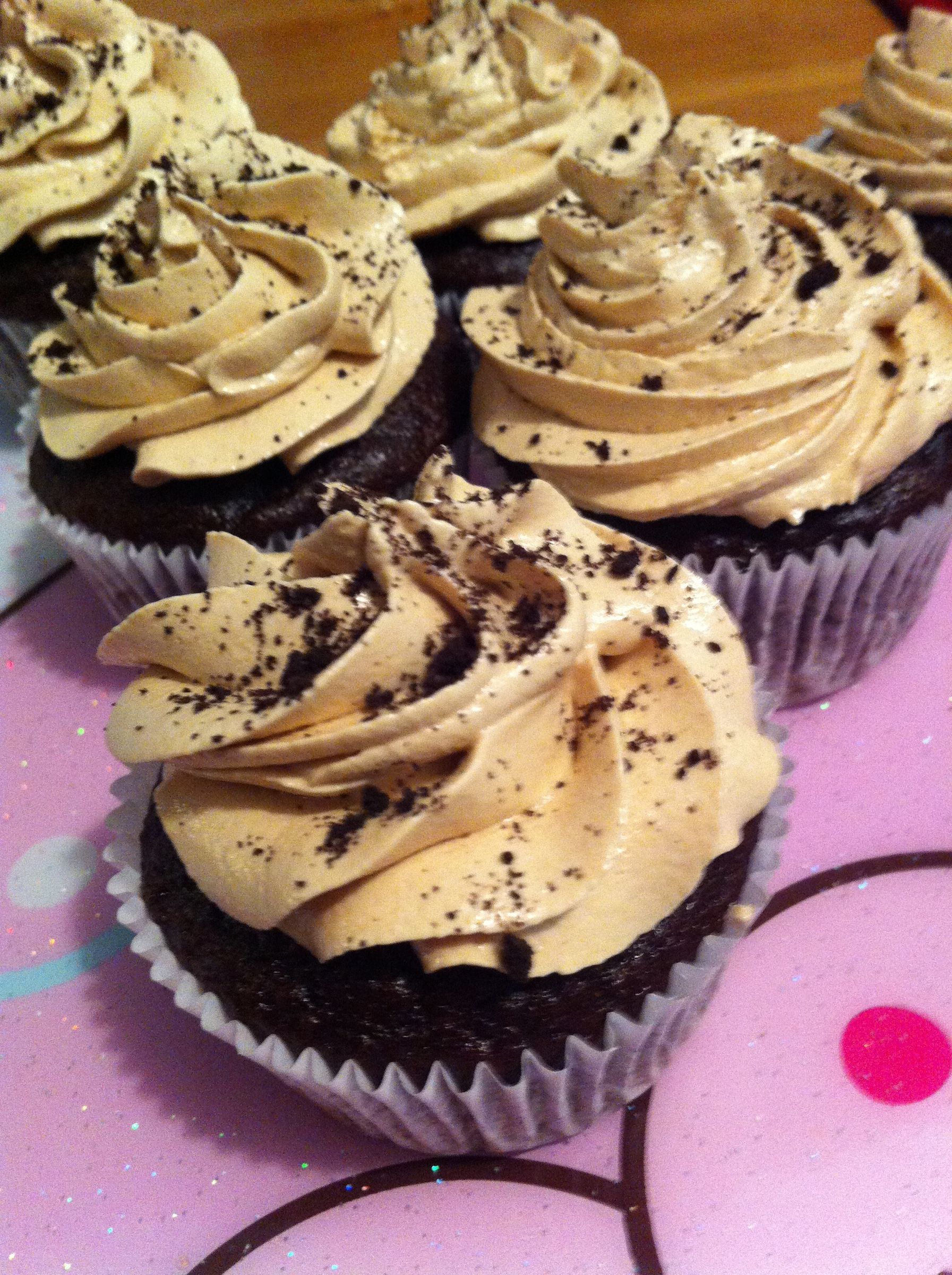 Chocolate Banana Cupcakes With Peanut Butter-Brown Sugar Frosting