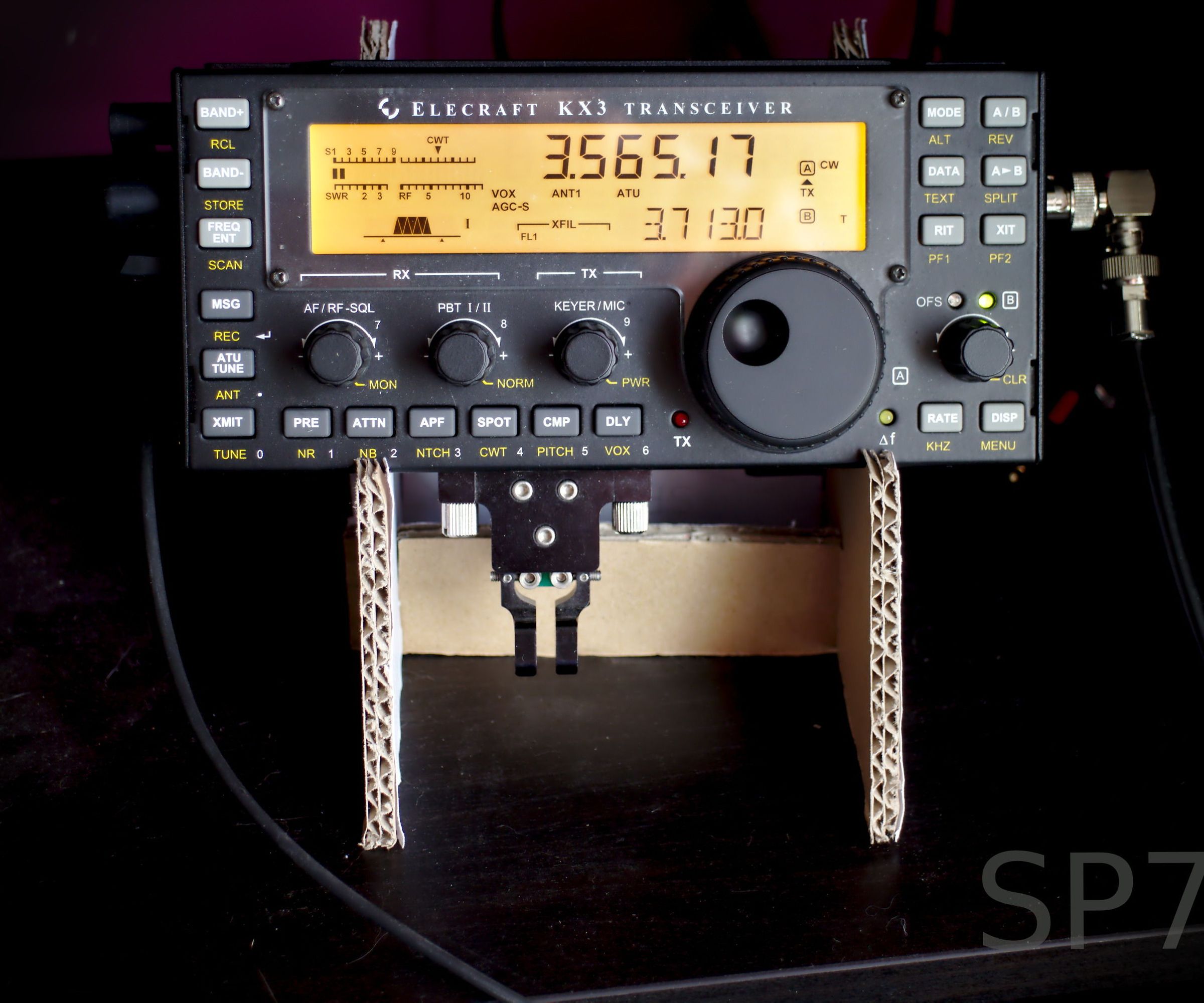 Elecraft KX3 Cardboard Desk Stand