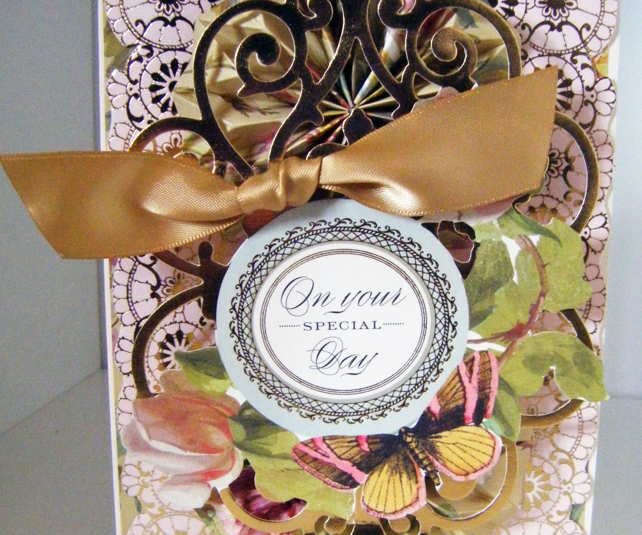 How to Make a Vintage Gold Butterfly Topper Quickie Card 