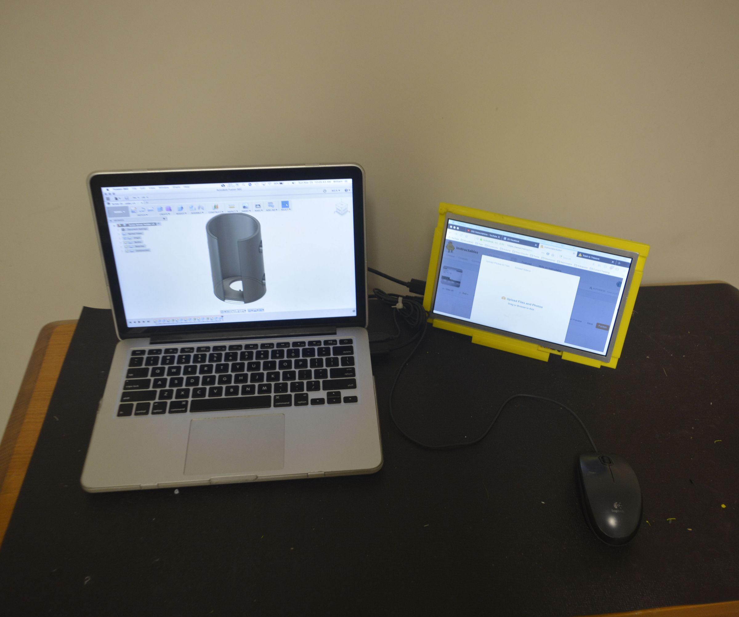 Junk Laptop to a Mini Monitor