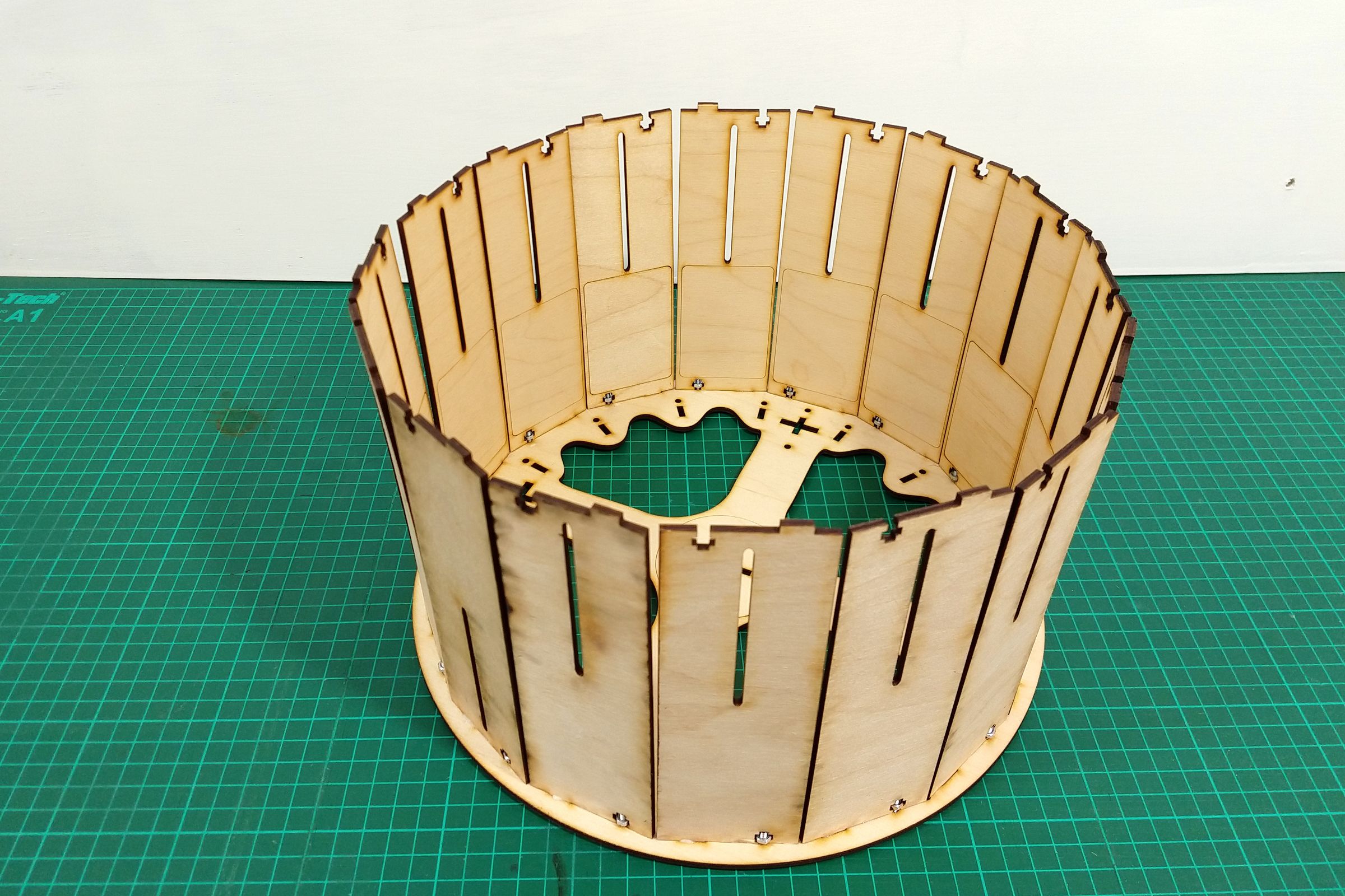 Laser Cut Zoetrope 6 Steps (with Pictures) Instructables