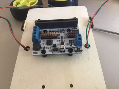 Micro:bit Smart Car : 8 Steps - Instructables