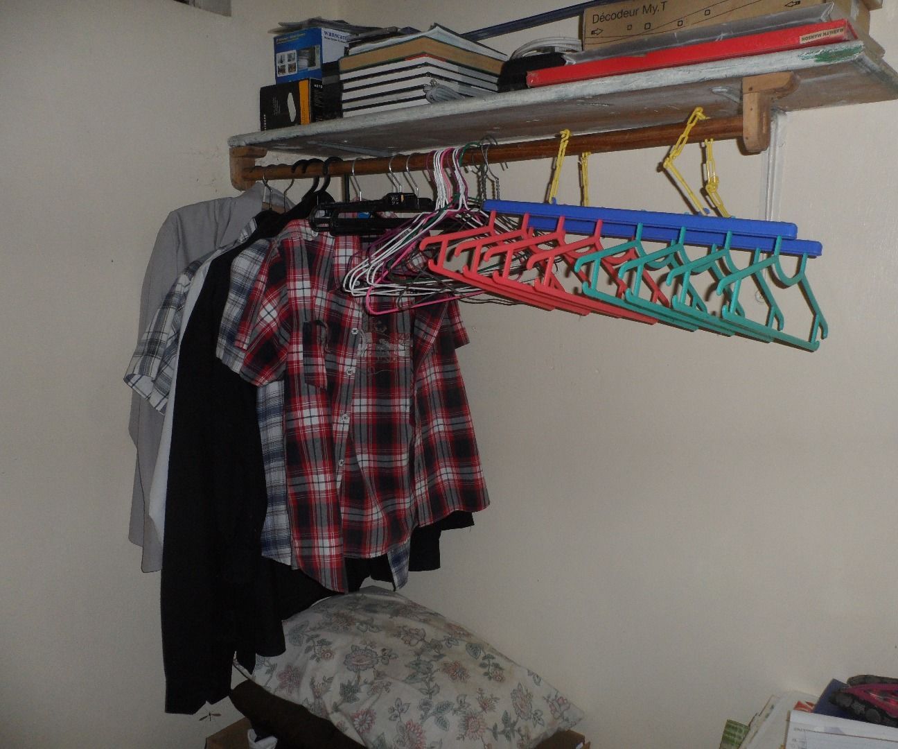 Clothes Hanger