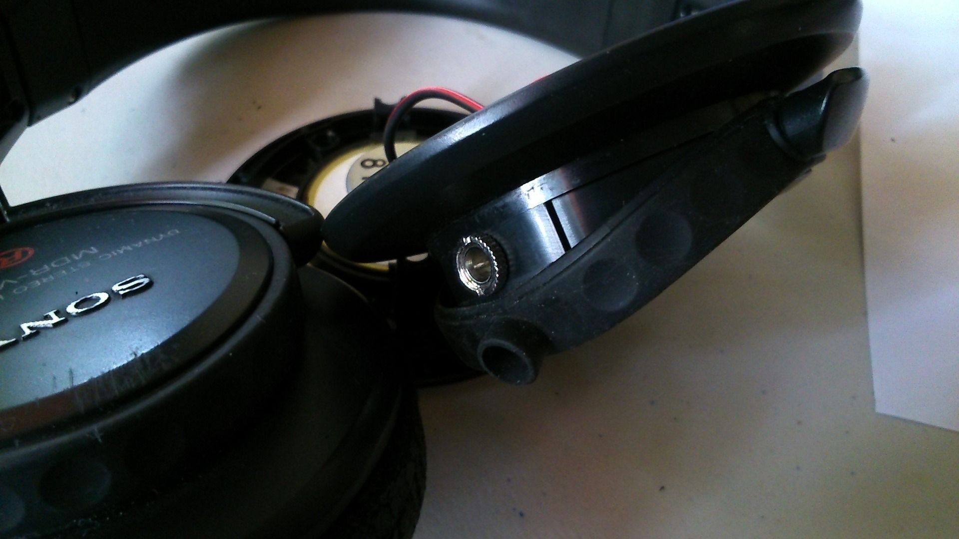 Headphone Removable Cable Sony MDRV500 9 Steps Instructables