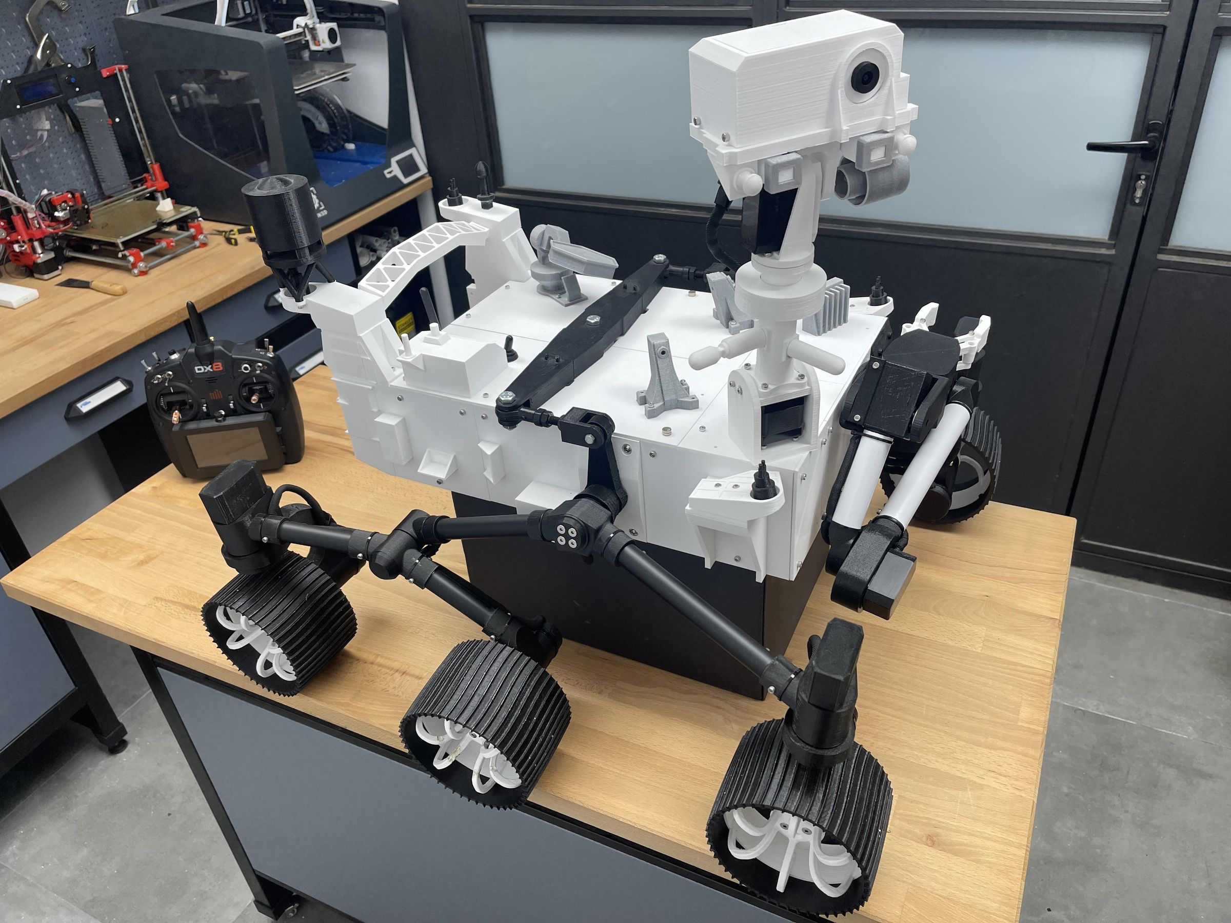 Mars Rover Robotic Platform Using Arduino, ESP32 and Raspberry Pi - 3D ...