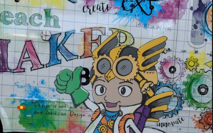 iTeachmakerbus