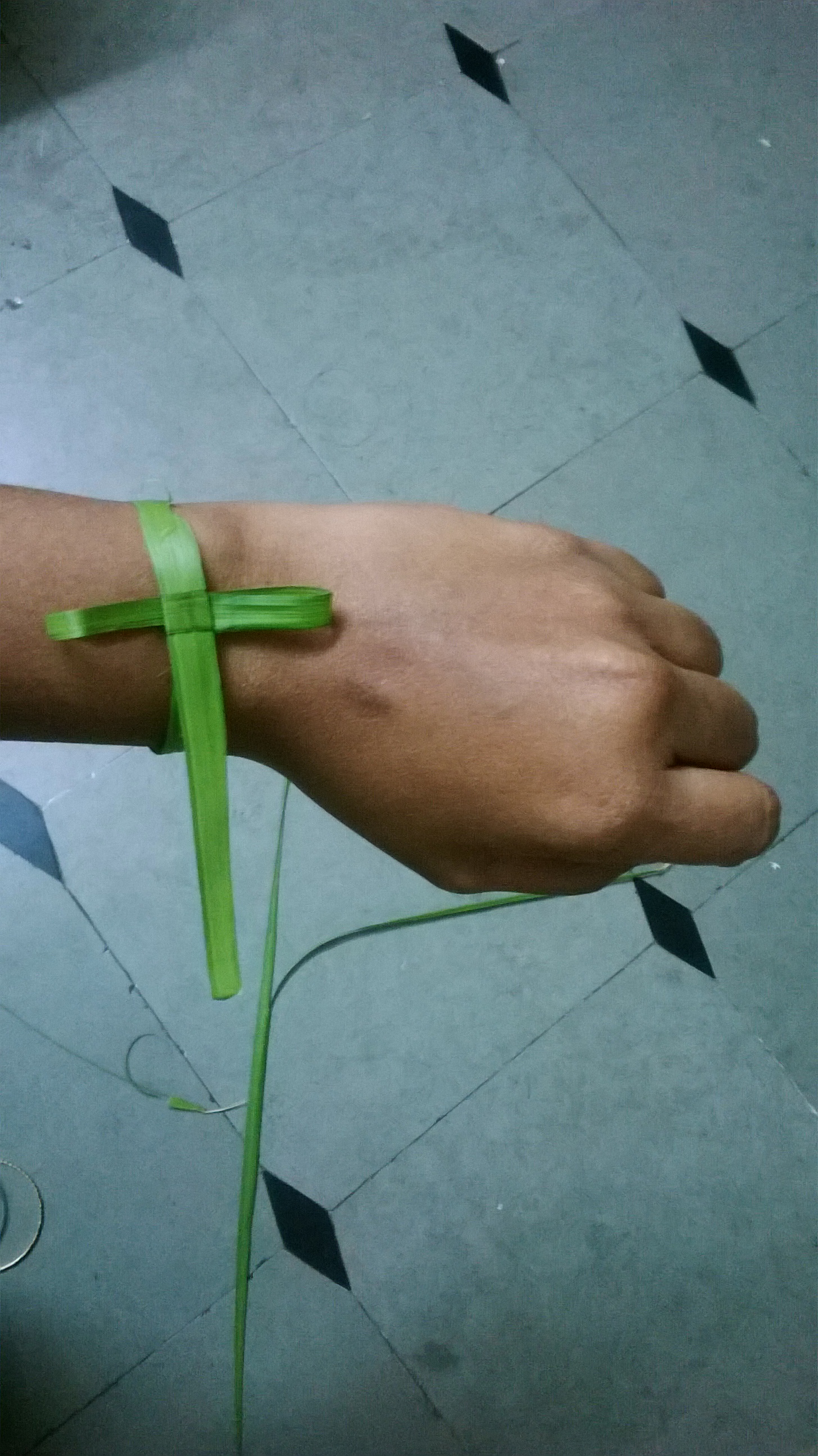 2 minute Christmas Bracelet