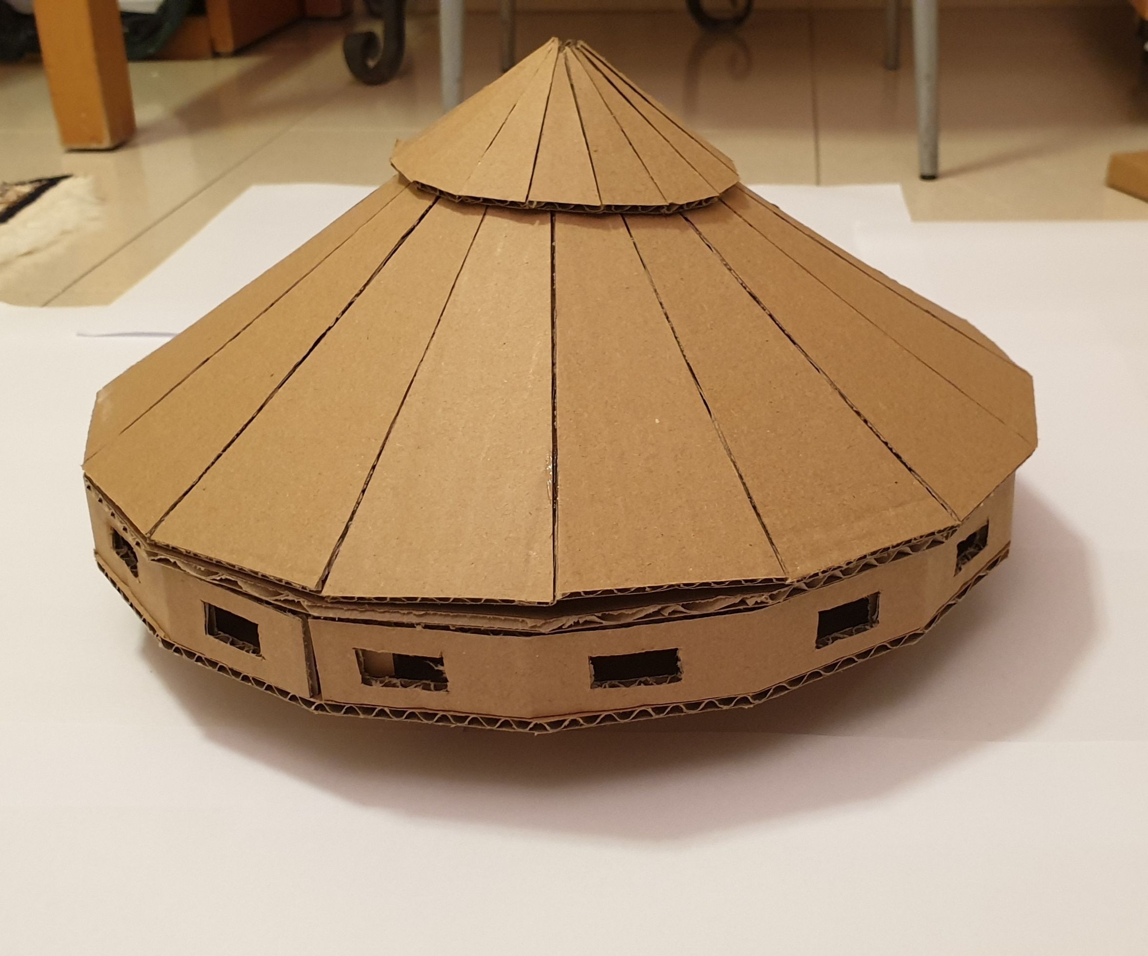 Shooting Cardboard Da Vinci Tank