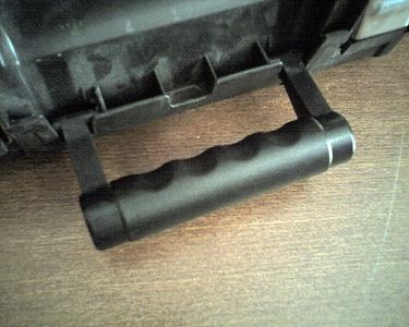 Get a Detachable Handle on It