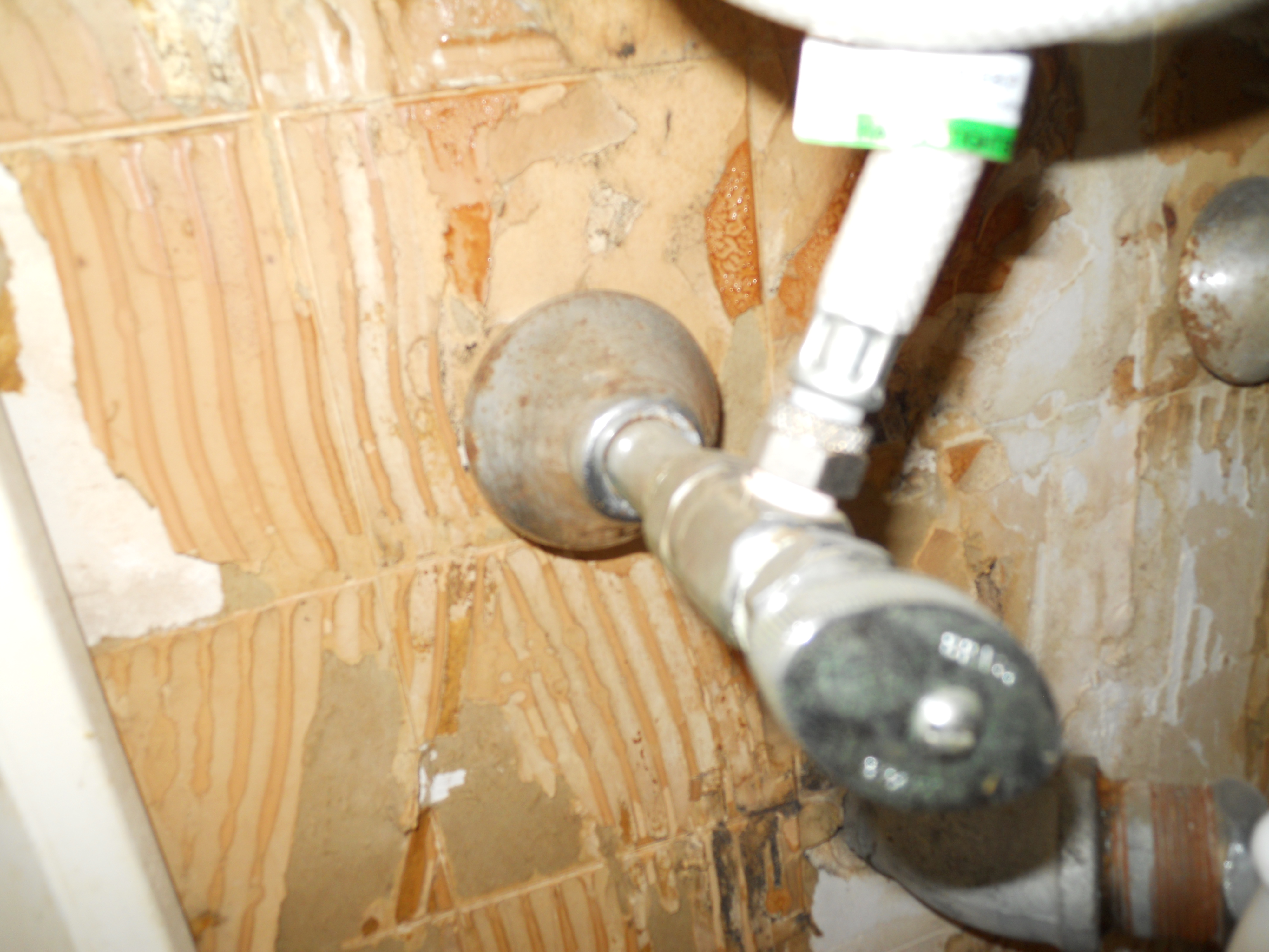 Removing a Toilet; Home Improvment 5 Steps Instructables