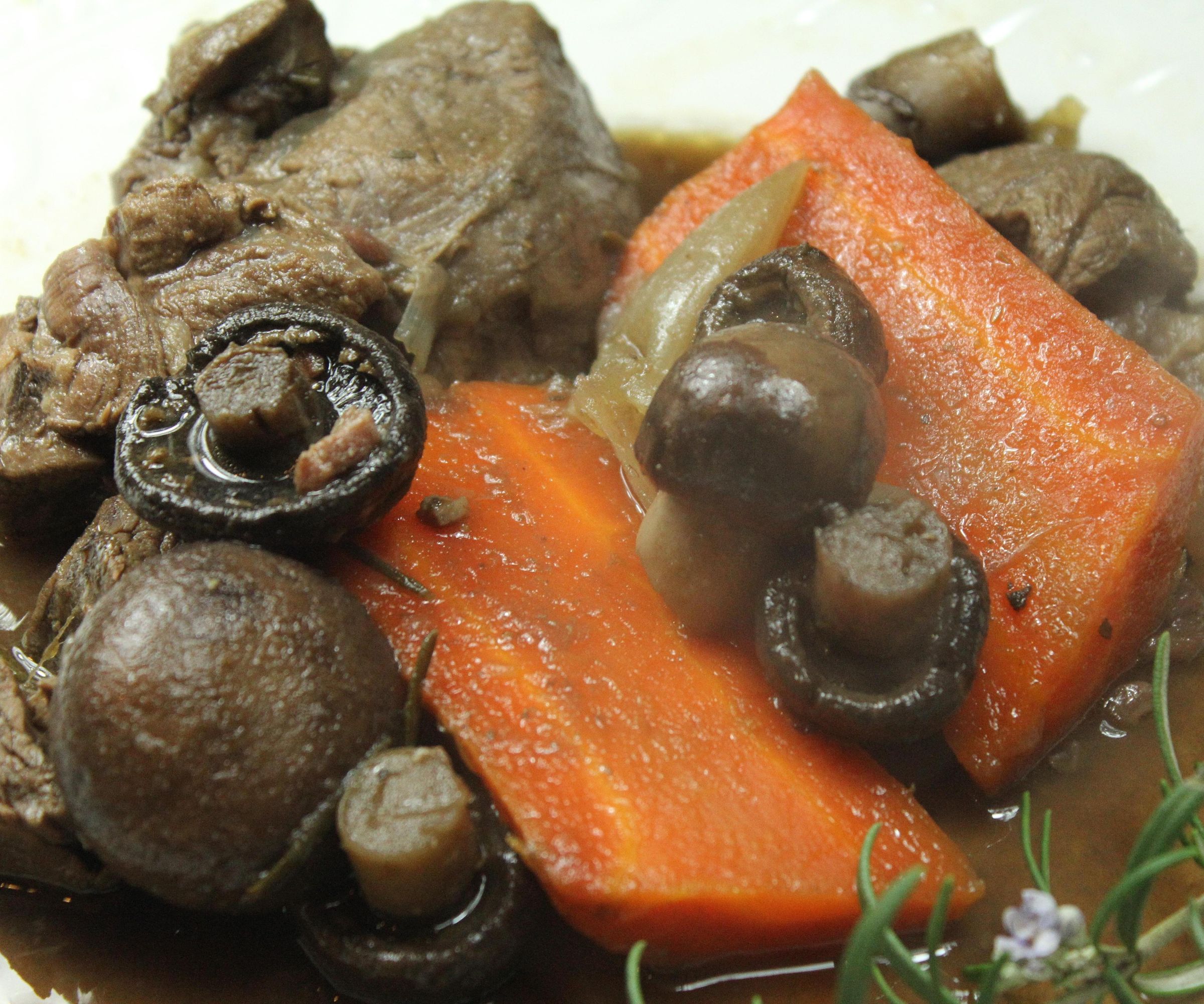 Boeuf À La Bourguignonne  - One Pot Braised Beef 