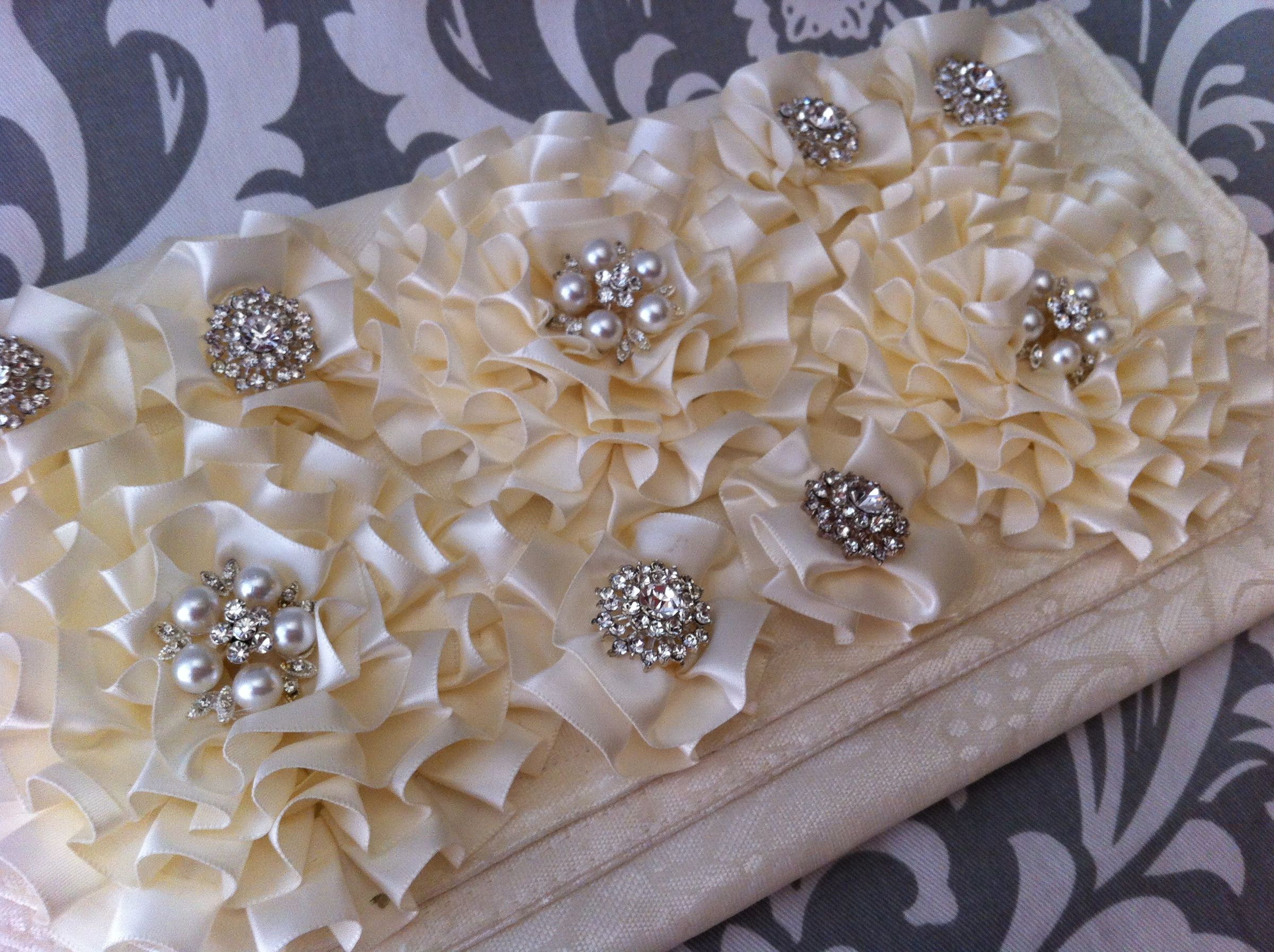 {LANA} Clutch Part 1of2: How to Make an Easy Diy Placemat Bridal Clutch