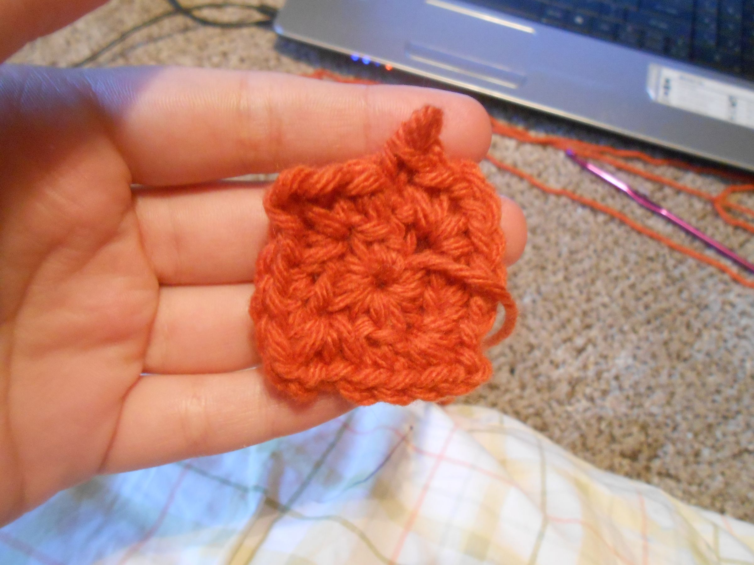 Crochet Tiny Couch Instructables