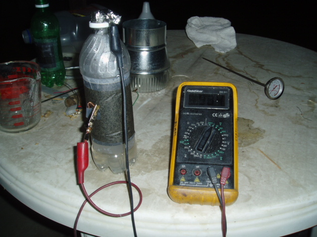 Pop Bottle and Carbon Paper Aluminum Air Fuel Cell