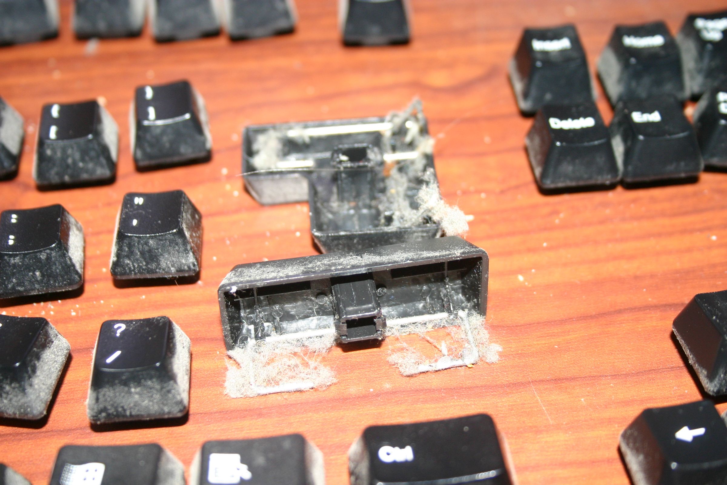 How to Clean a Dirty Keyboard 3 Steps Instructables