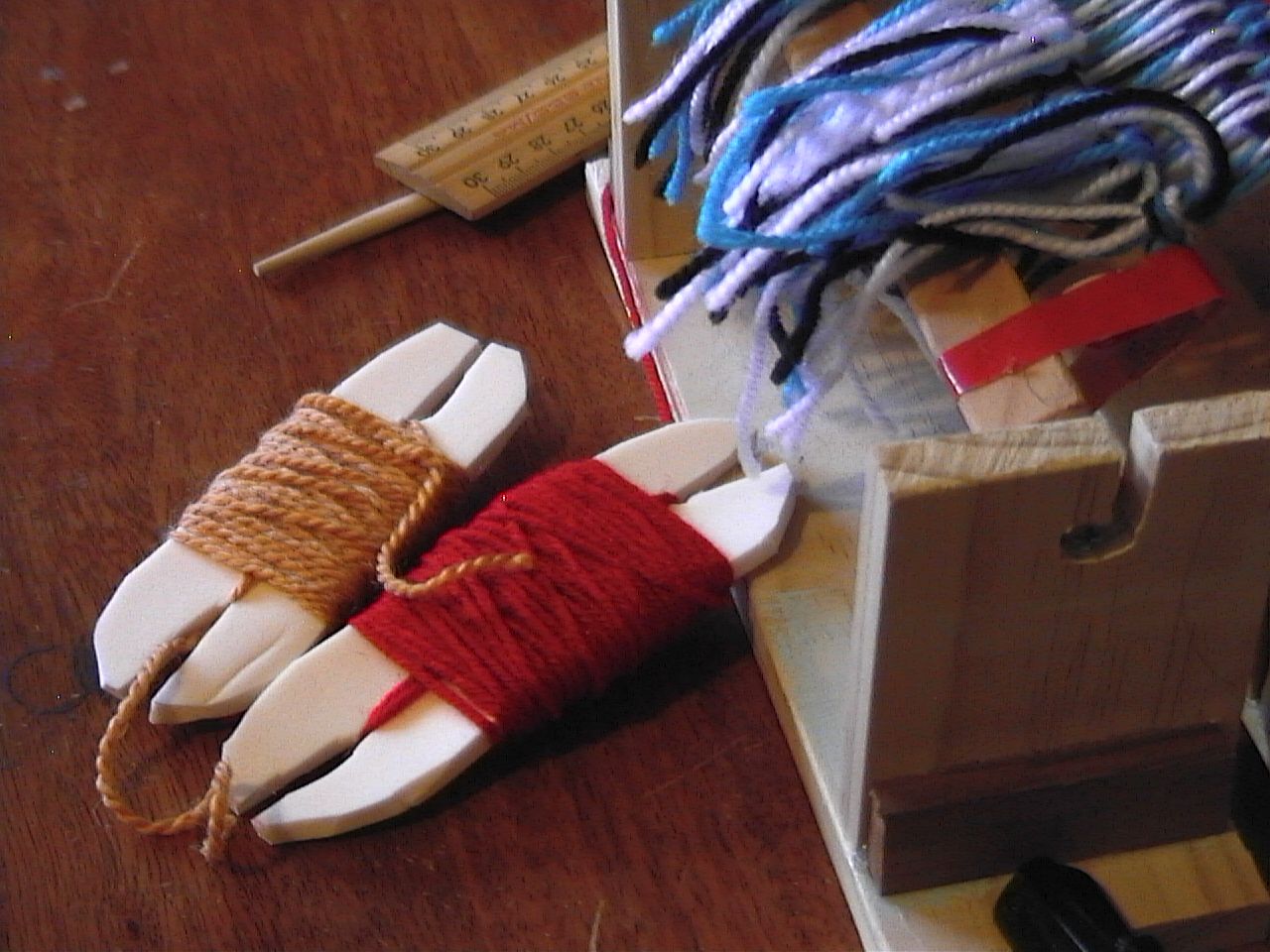 Build a Mini FootPedal Weaving Loom Instructables