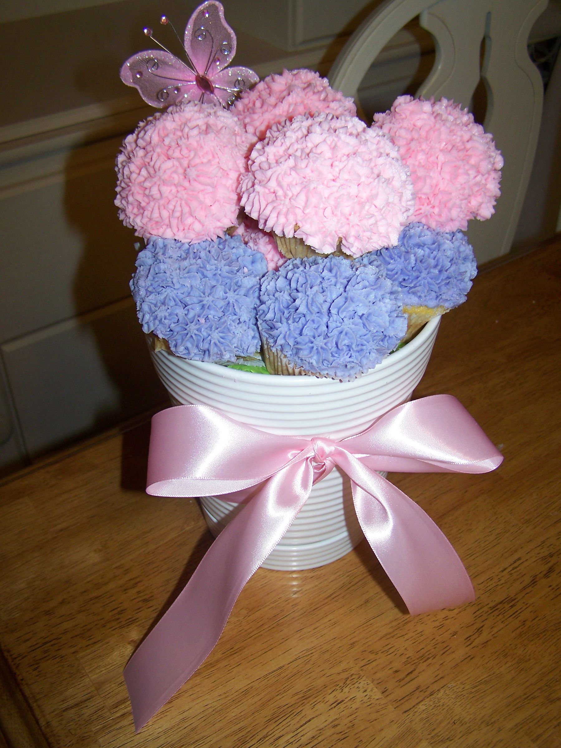 Hydrangea Cupcake Bouquets