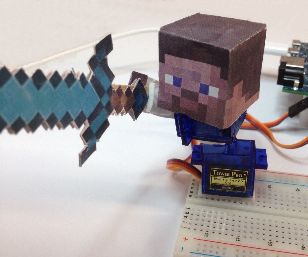 Edison Steve - a Quick to Build Robotic Puppet