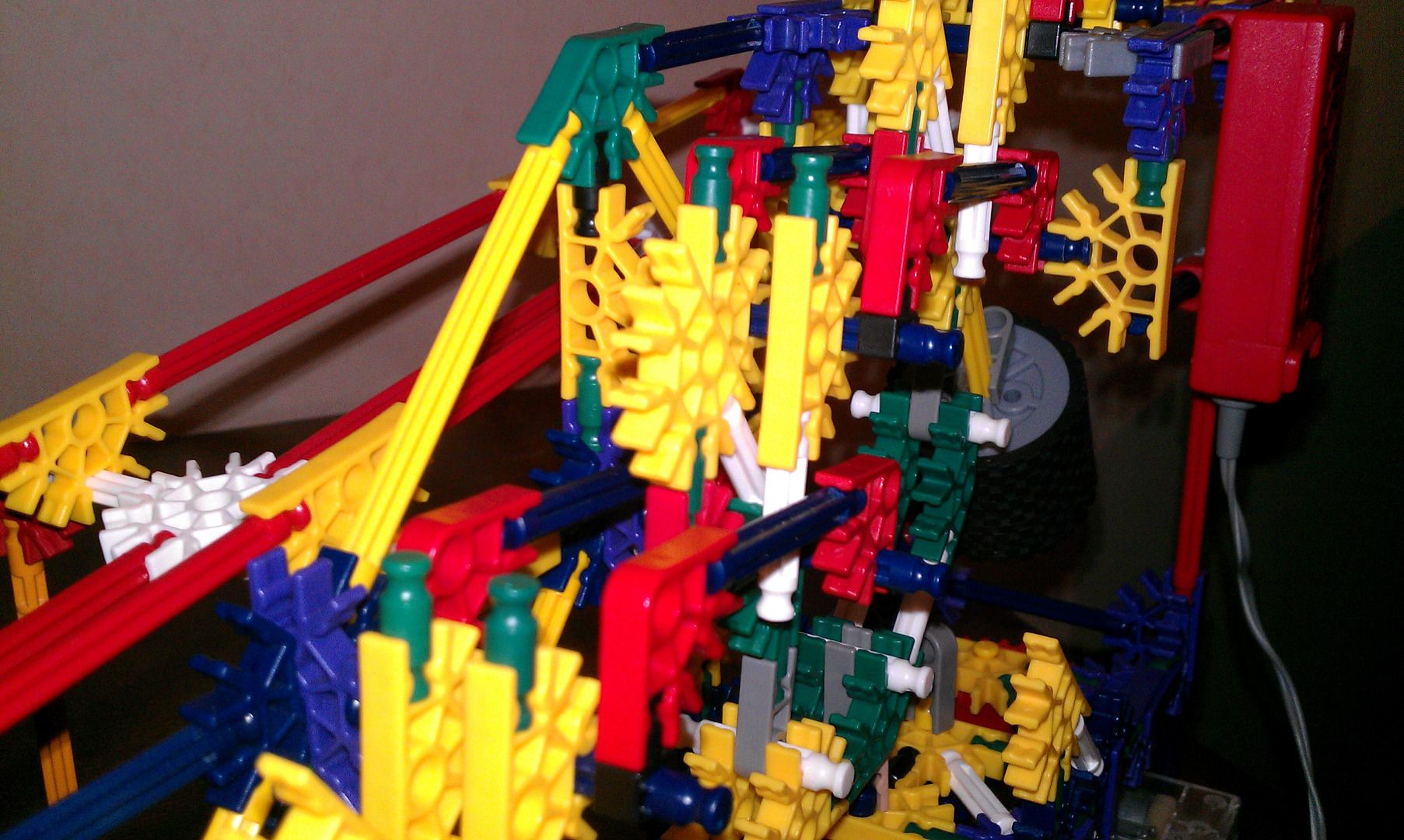 New Knex Ball Lift Video and Instructions (name Contest) 14 Steps