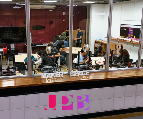 Makerspace UPB: Diseña E Imprime En 3D