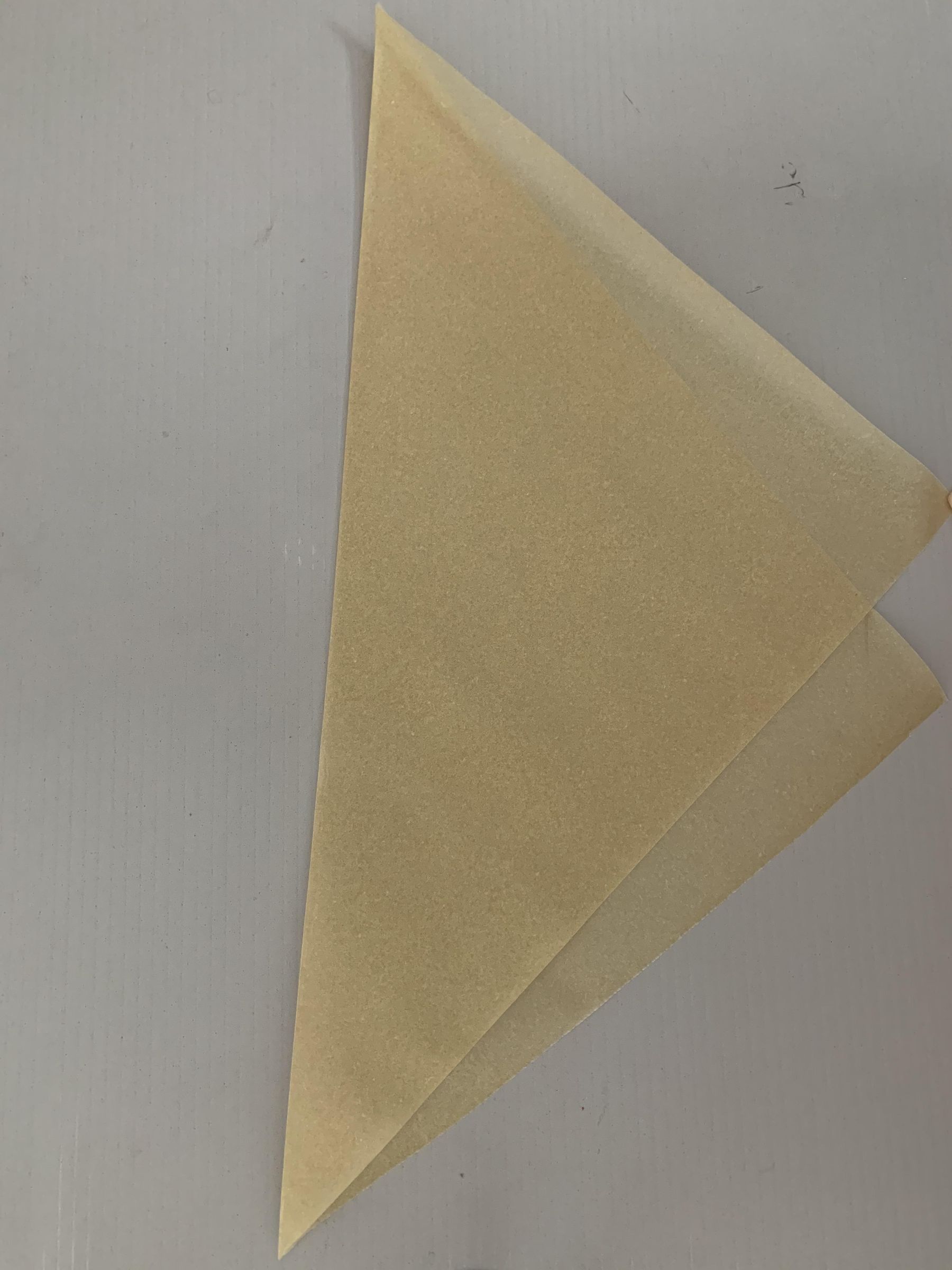 How to Make a Parchment Paper Piping Bag (Paper 3 Steps