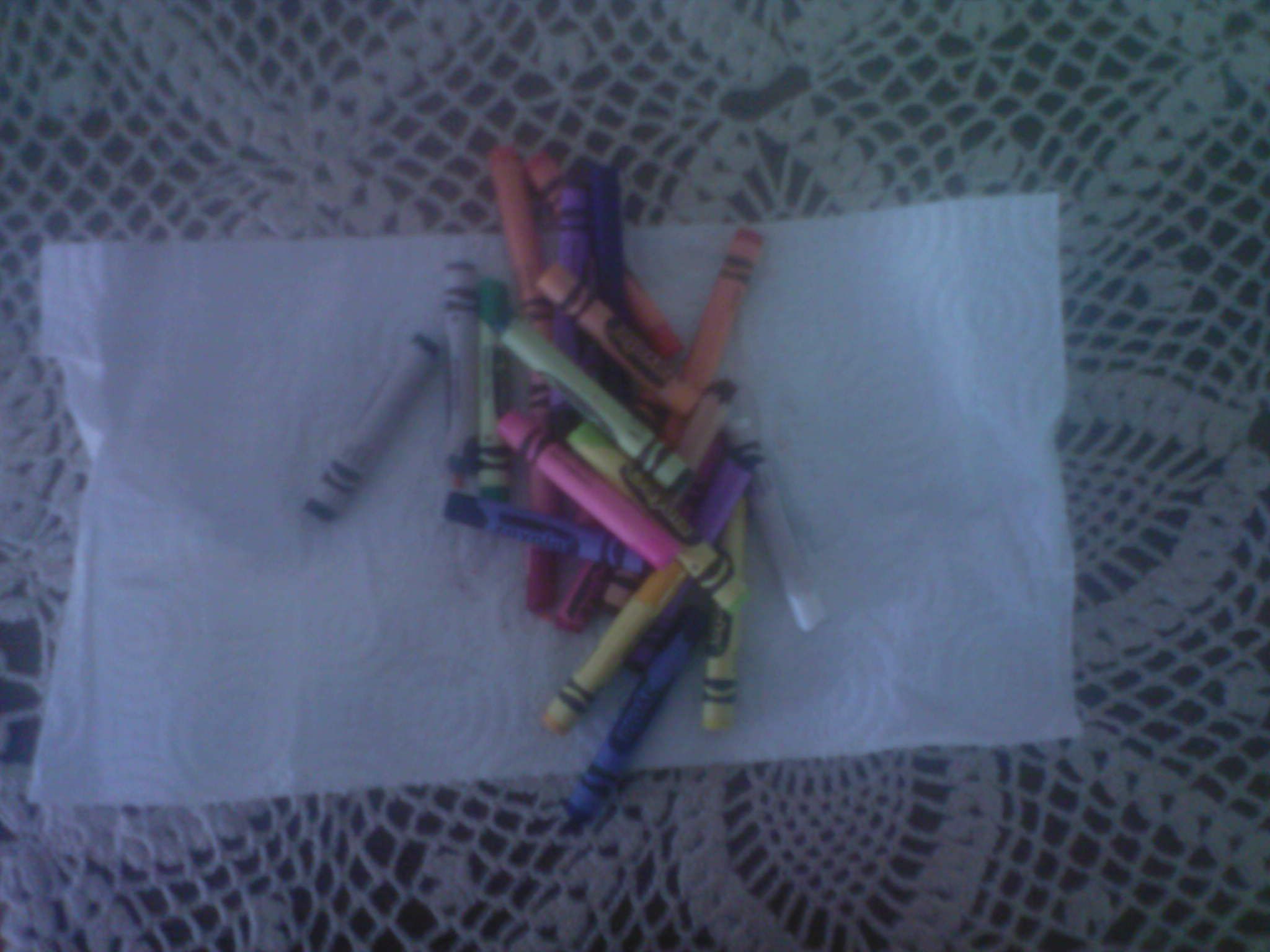 Make Multicolor Crayons