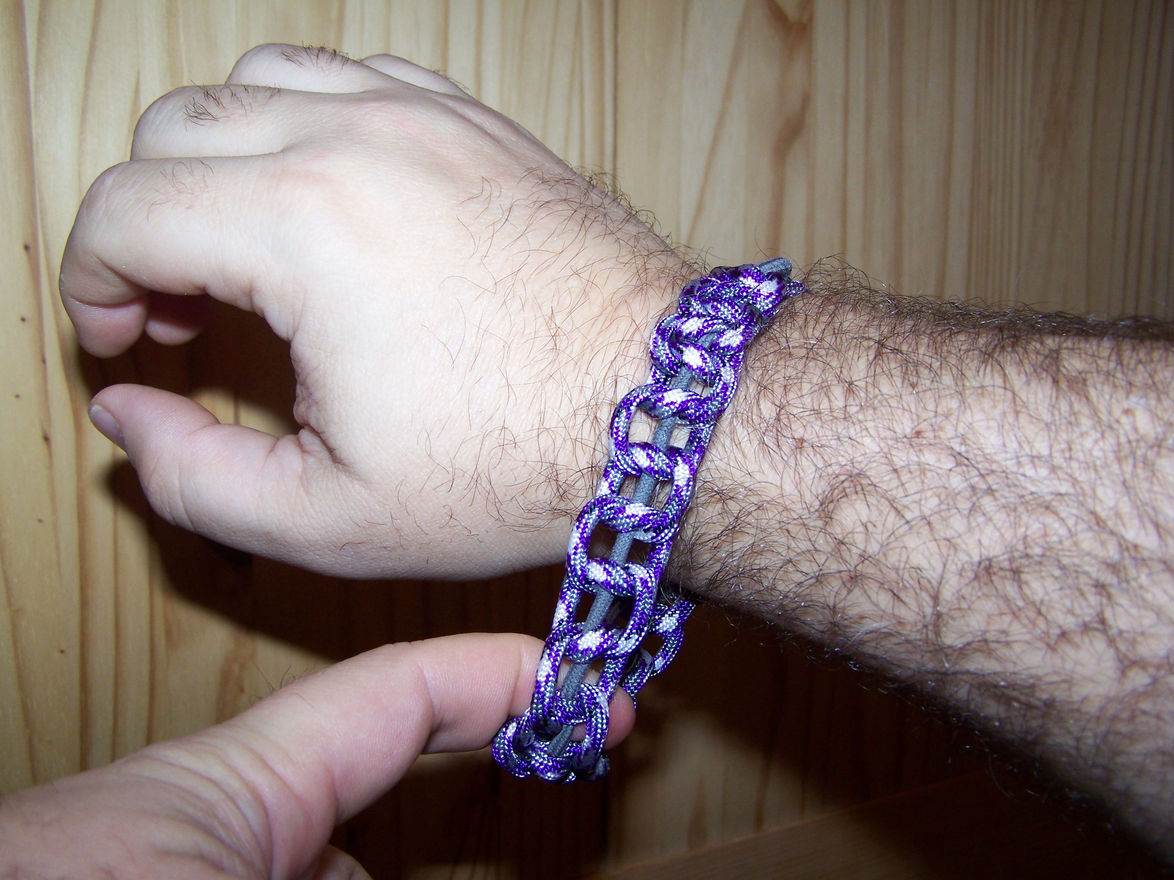Stretchy Paracord Bracelet 5 Steps Instructables
