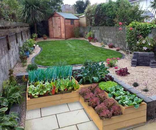 Building a Beautiful Square Foot Garden