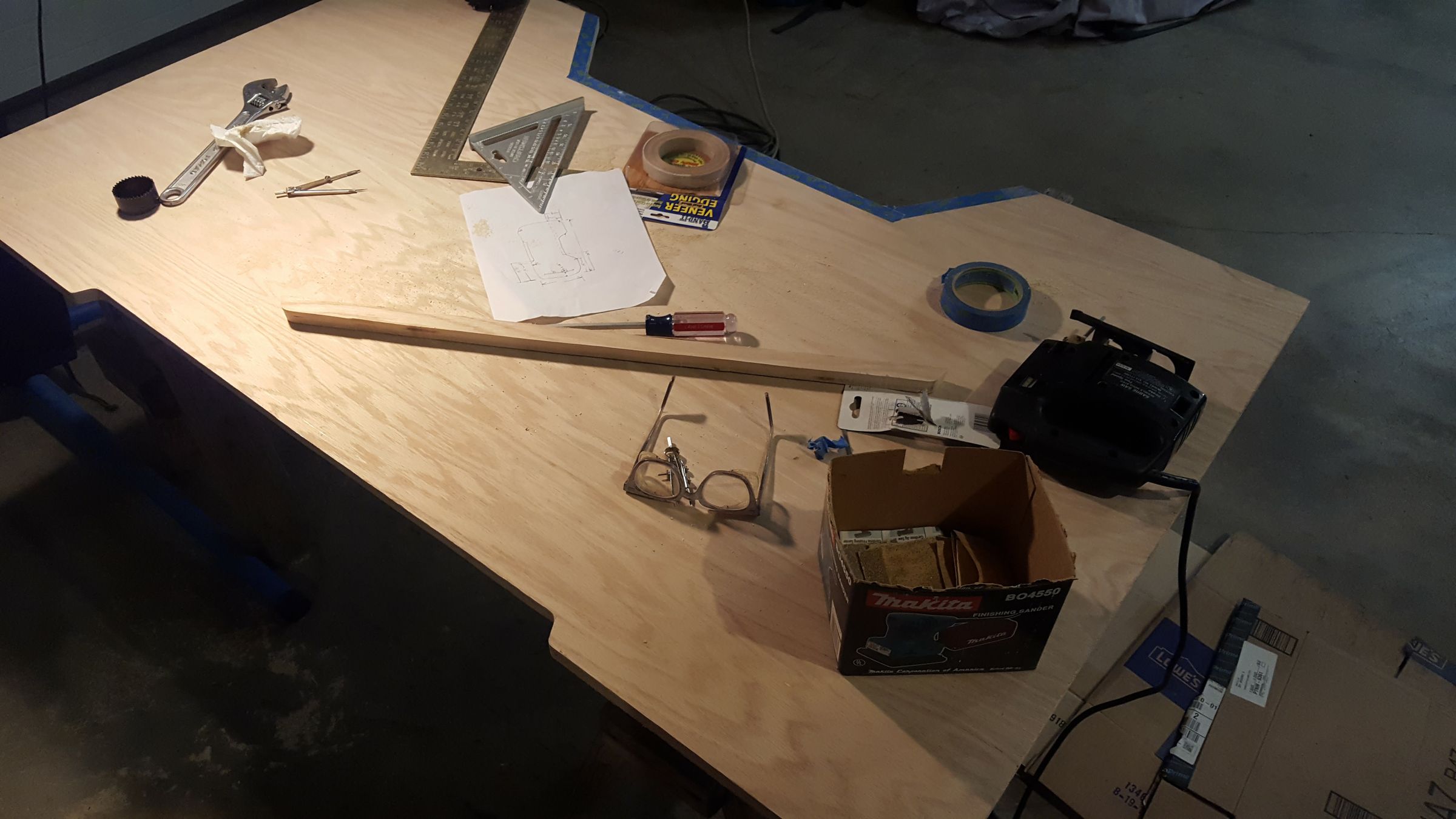 Custom Gaming Desk : 4 Steps (with Pictures) - Instructables