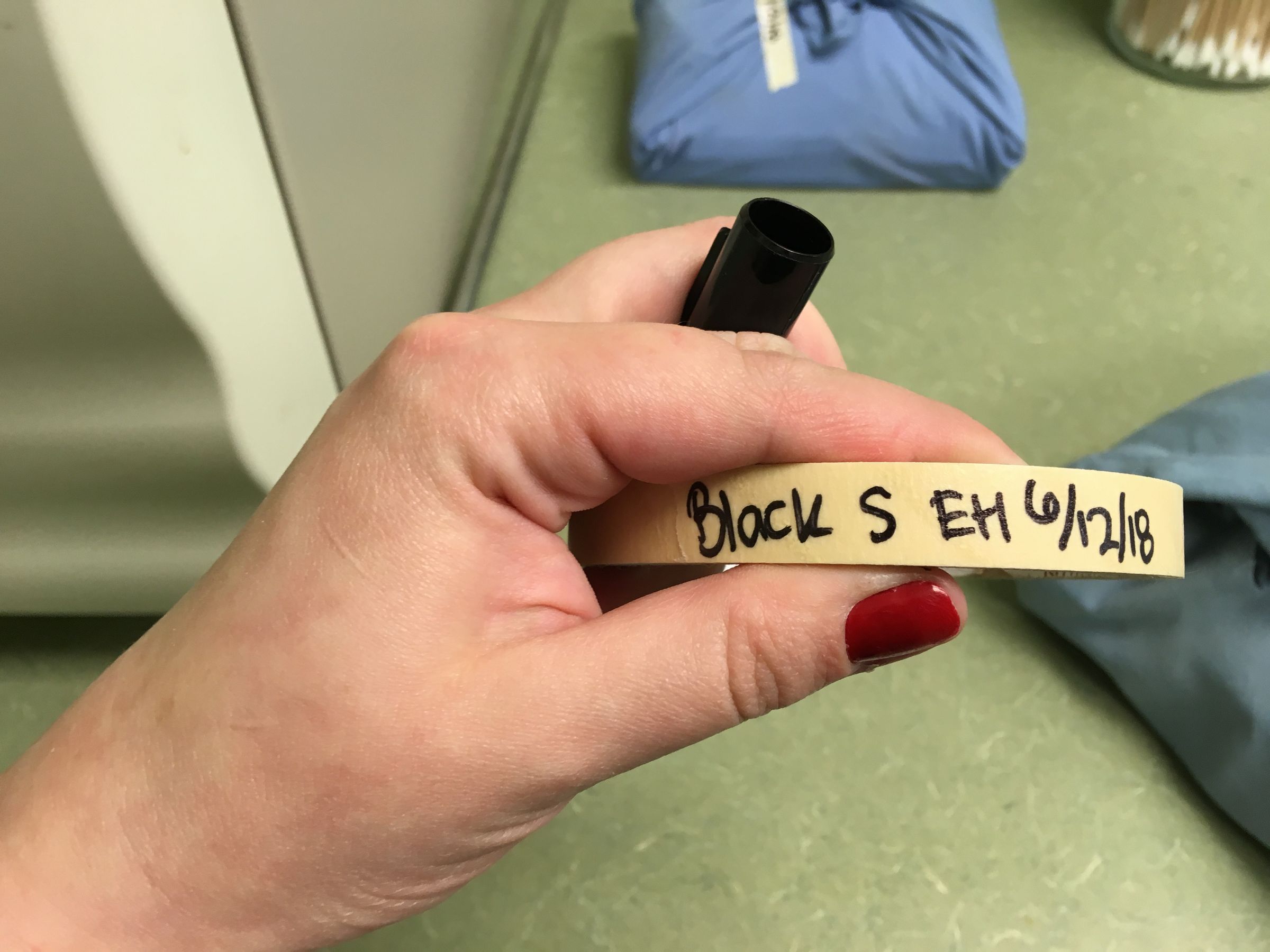 How to Wrap a Veterinary Surgical Pack 18 Steps Instructables