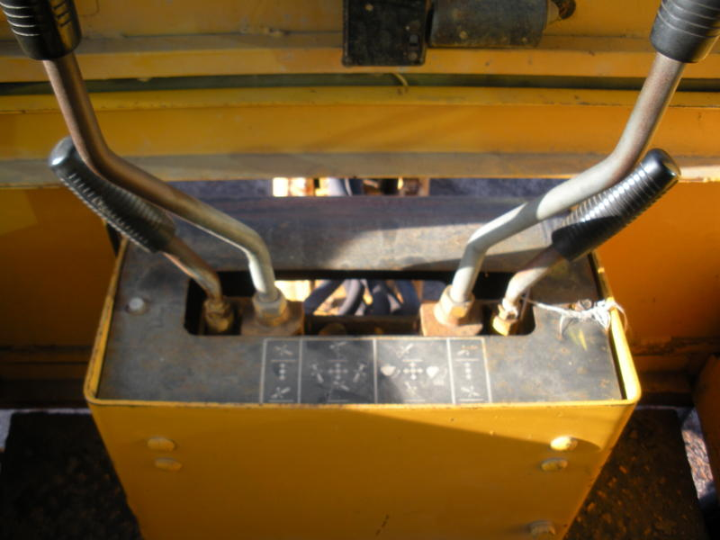 Operation of a John Deere Front Loader/ Backhoe Tractor : 13 Steps ...