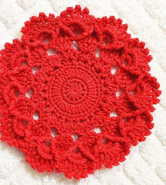RIYA Crochet Flower Doily