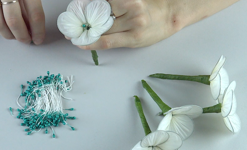 This Tutorial Is Cool to Watch and I Love How Innovative This Craft Is.