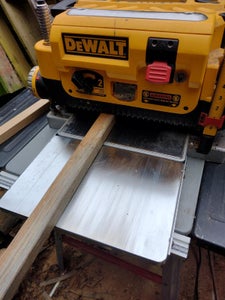 Preparing the Components - Smoothing and Trueing the Wood on the Thicknesser