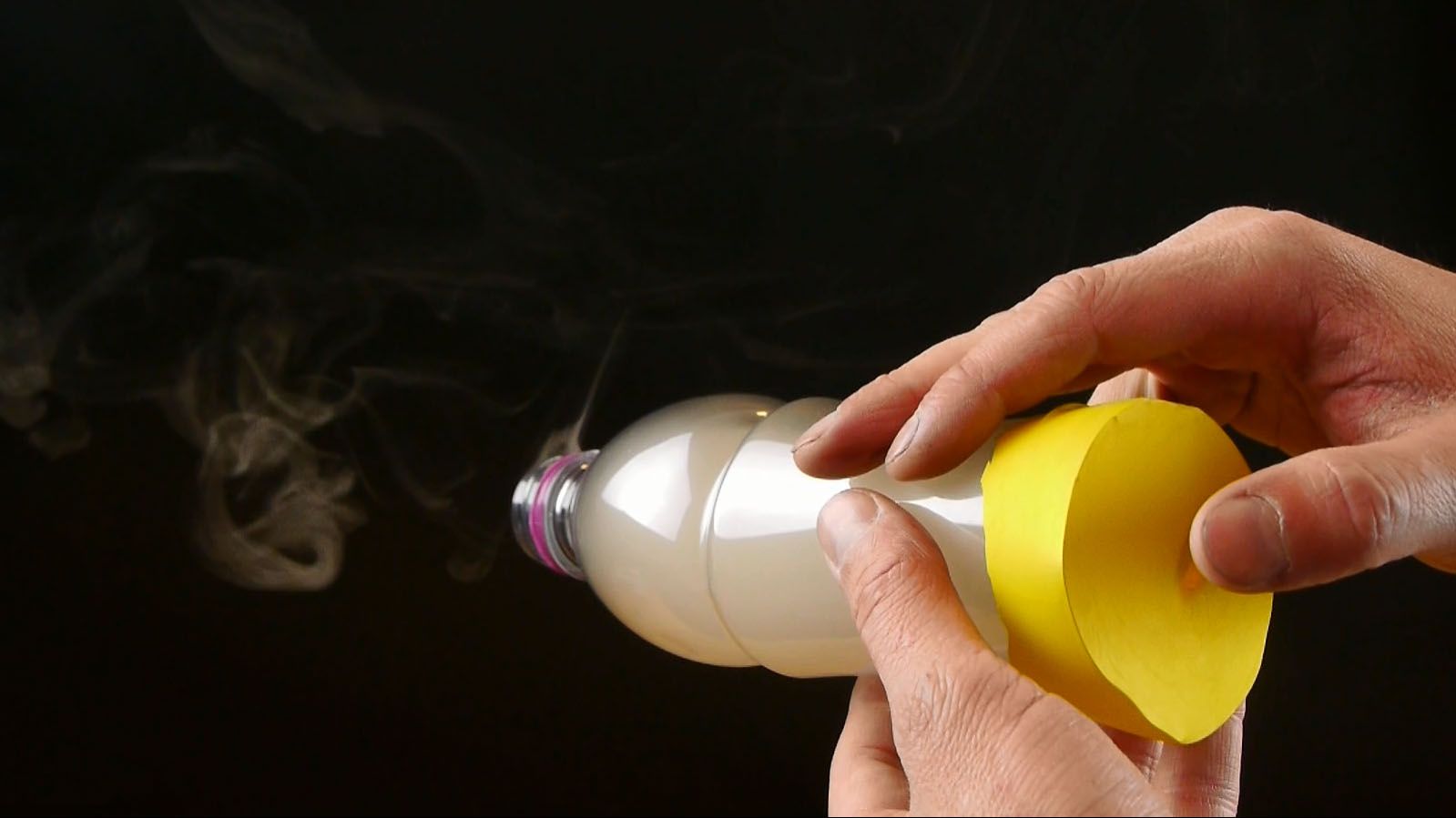 How to Make Smoke Rings : 3 Steps (with Pictures)