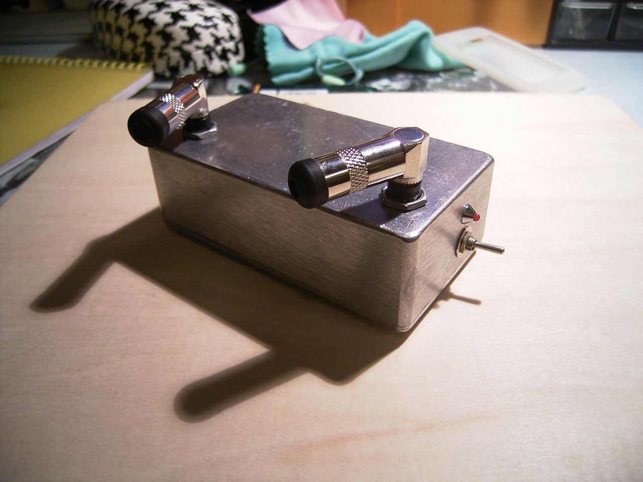 DIY Stereo Condenser Microphone With Adjustable Toe-in/ Toe-out Angle