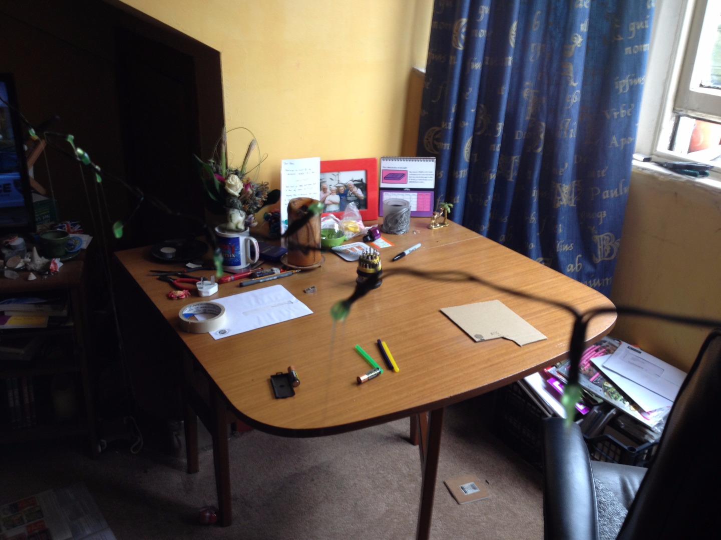 Hot Glue Fairy Lights 4 Steps Instructables