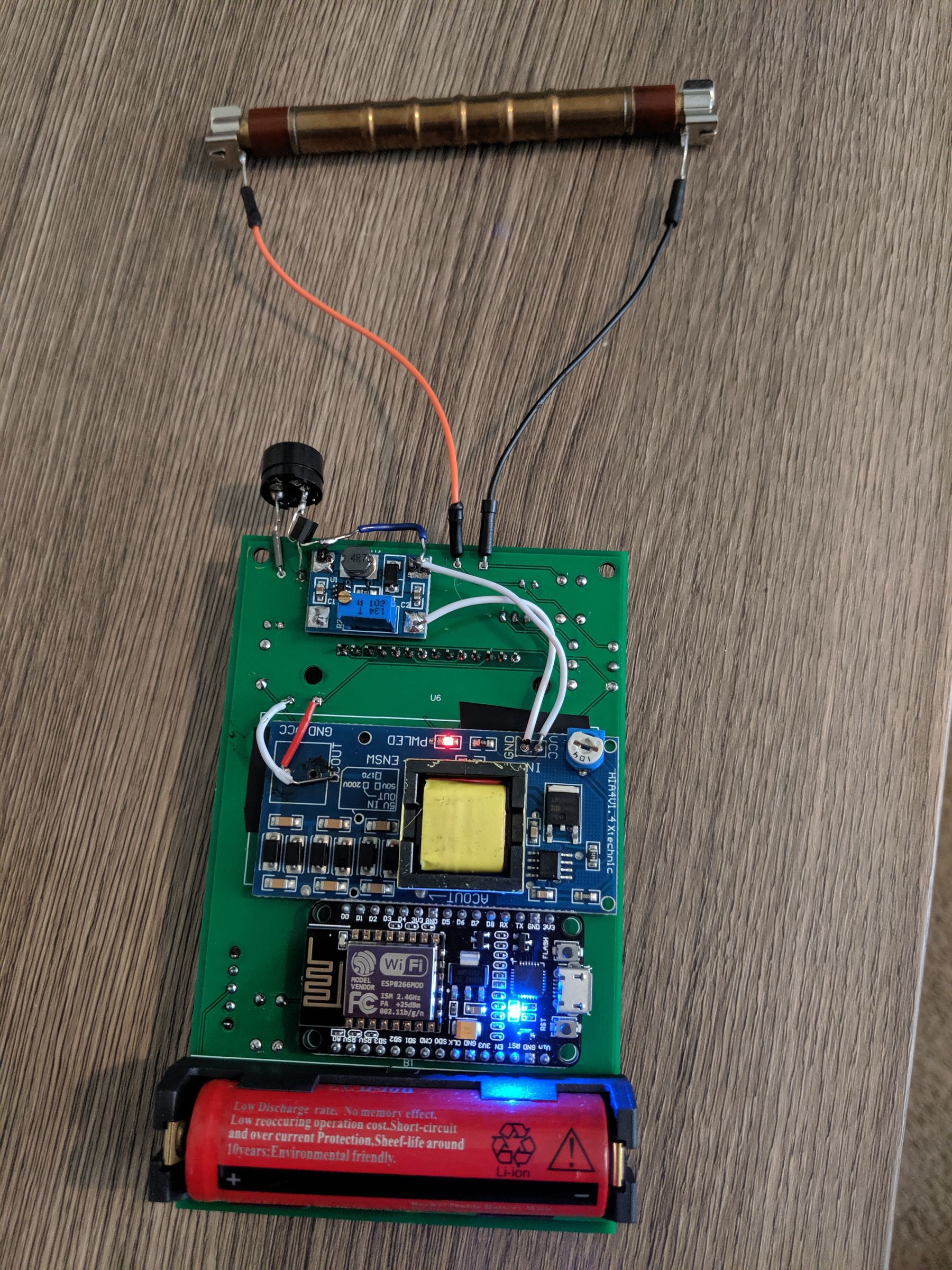 DIY Geiger Counter With an ESP8266 and a Touchscreen 4 Steps (with