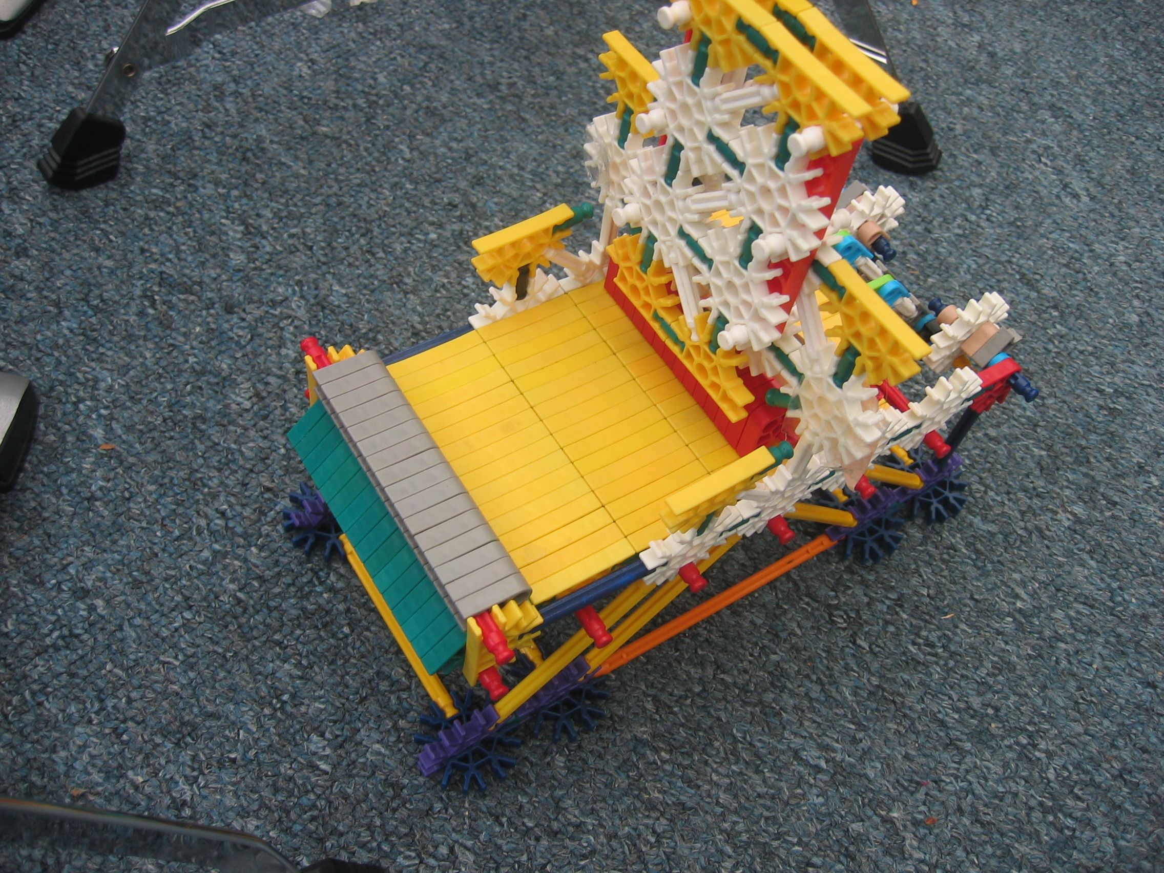 K'nex Arcade Coin Pusher Instructable : 6 Steps (with Pictures