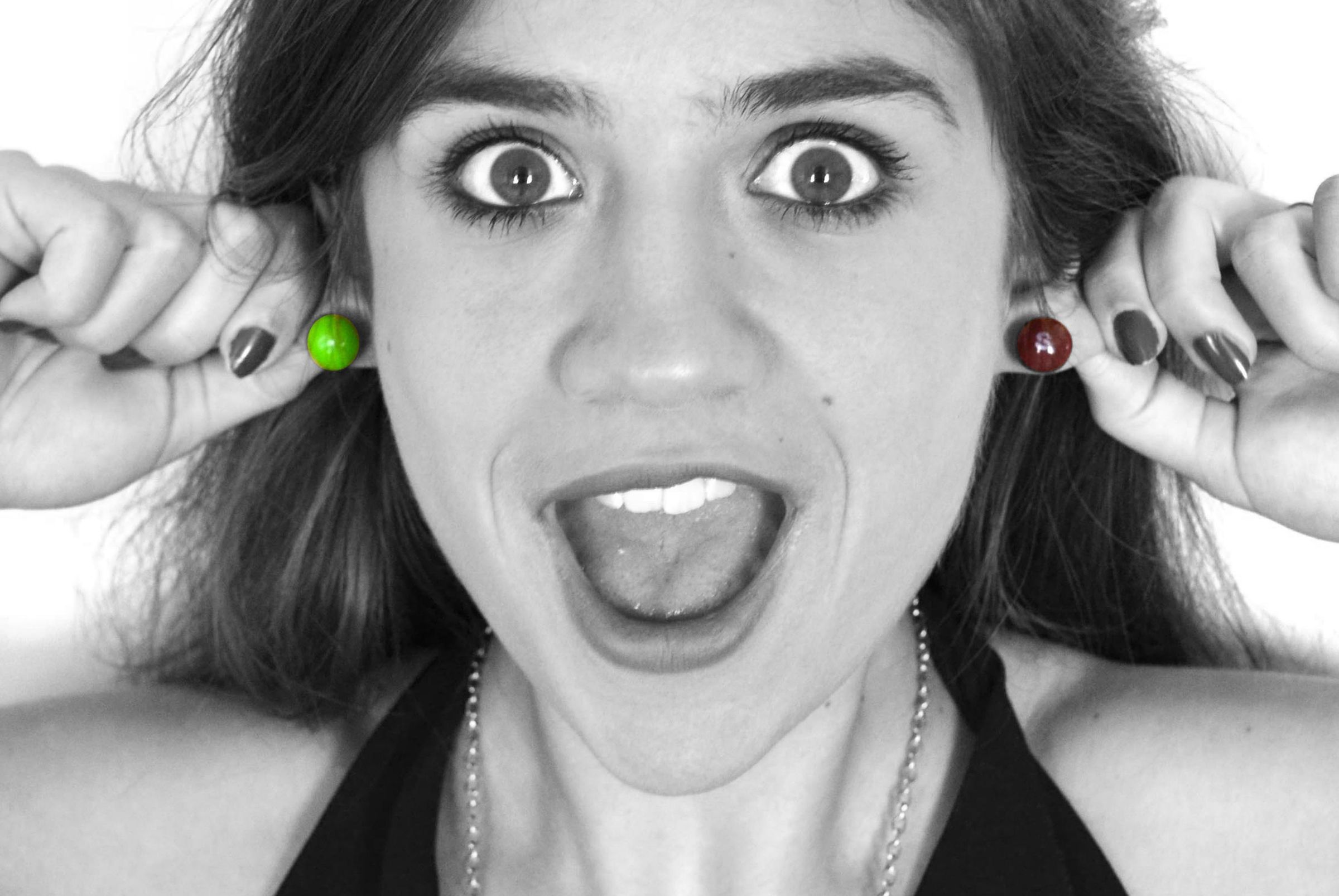 DIY Candy Jewelry, a Cool and Easy Gift Idea to Make Her Happy. 8