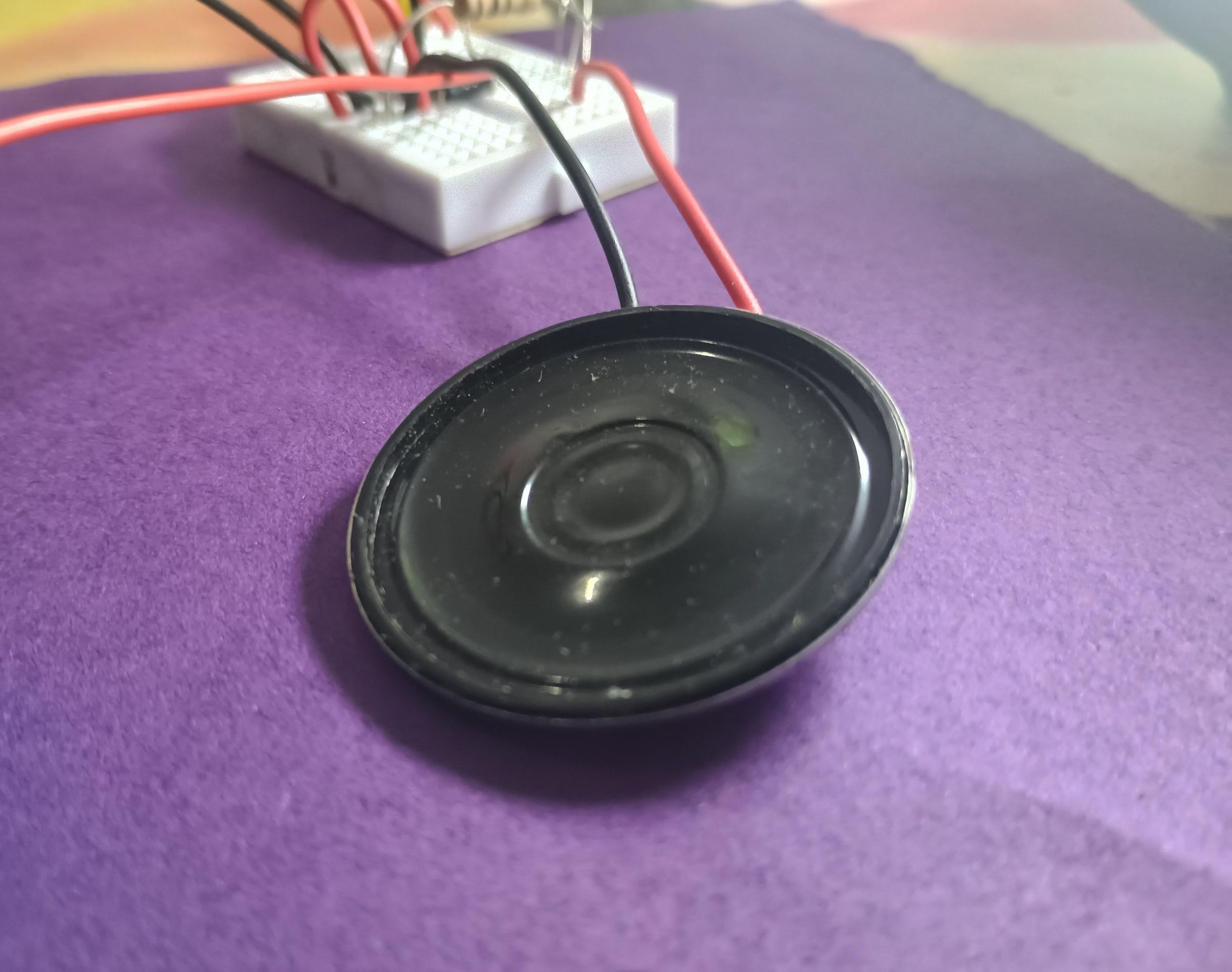 DIY Speaker Amplifier Using Lm386