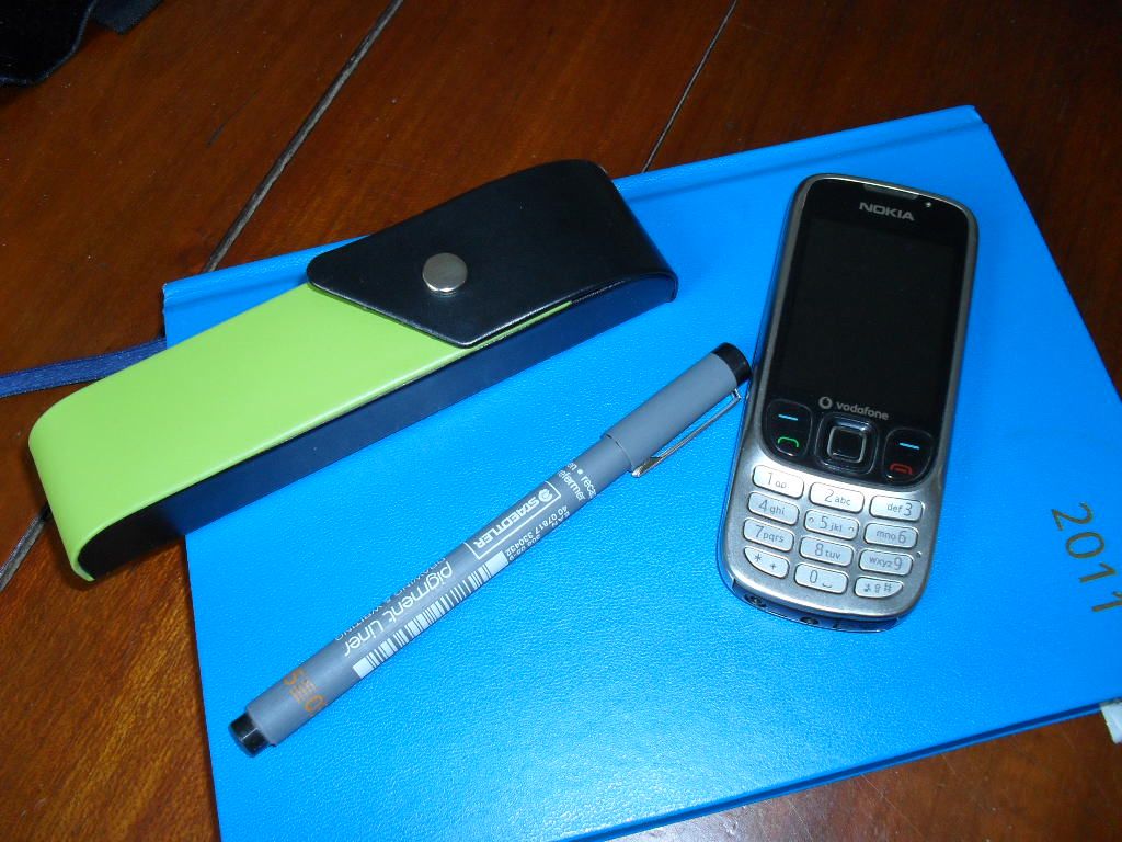 Diary Cover Organiser,holds Pens & More