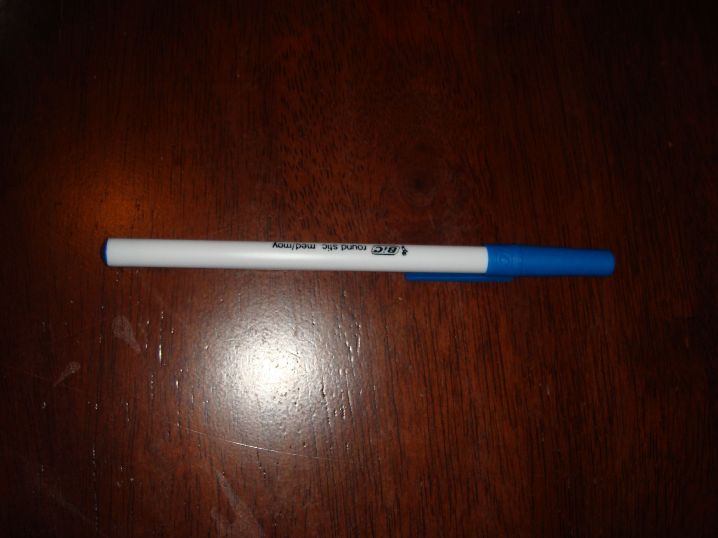 how to make a pen FLY!!
