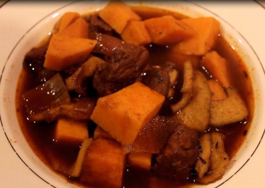 Apple Sweet Potato Beef Stew