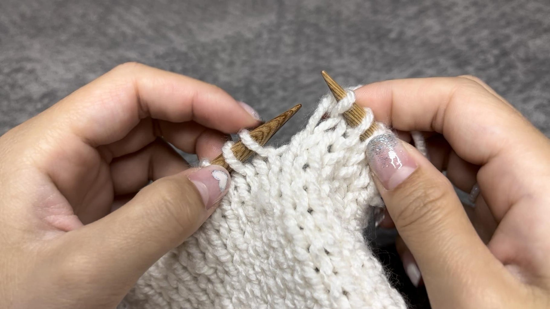 EnglishStyle Knitting Vs. Continental Knitting 9 Steps (with